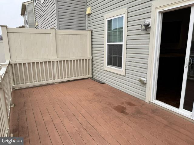 FIELDSIDE AT ST CHARLES - Residential