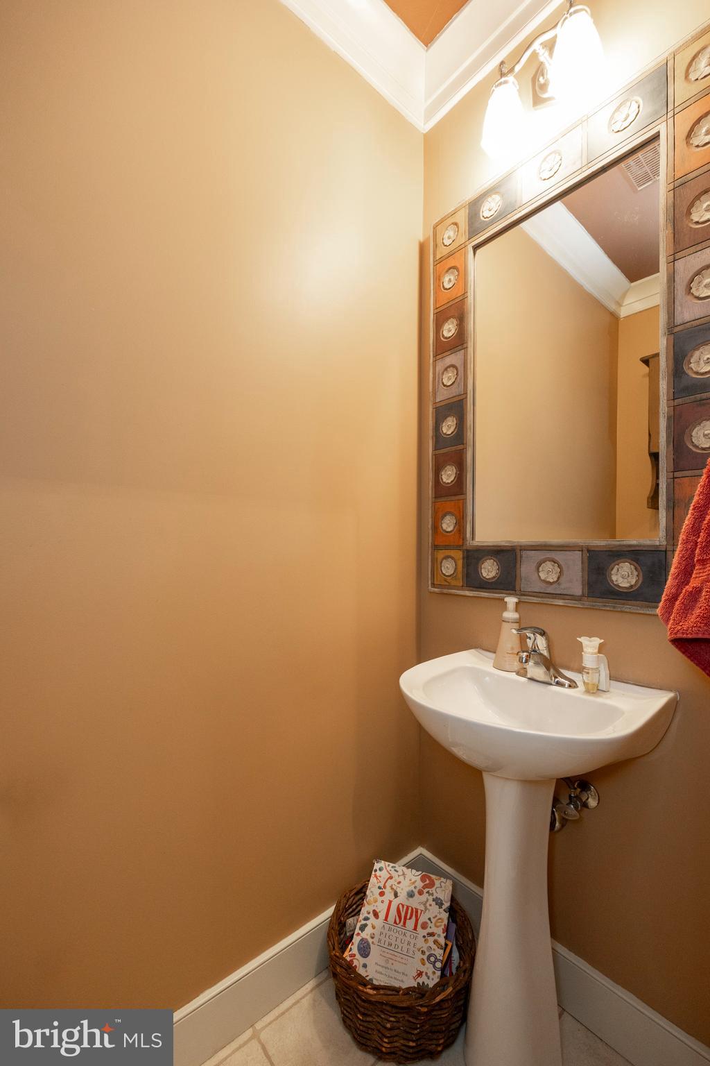 HILLBROOK FARMS - Residential