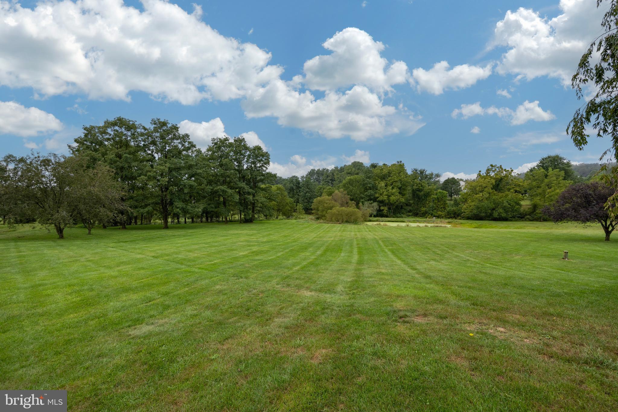 HILLBROOK FARMS - Residential