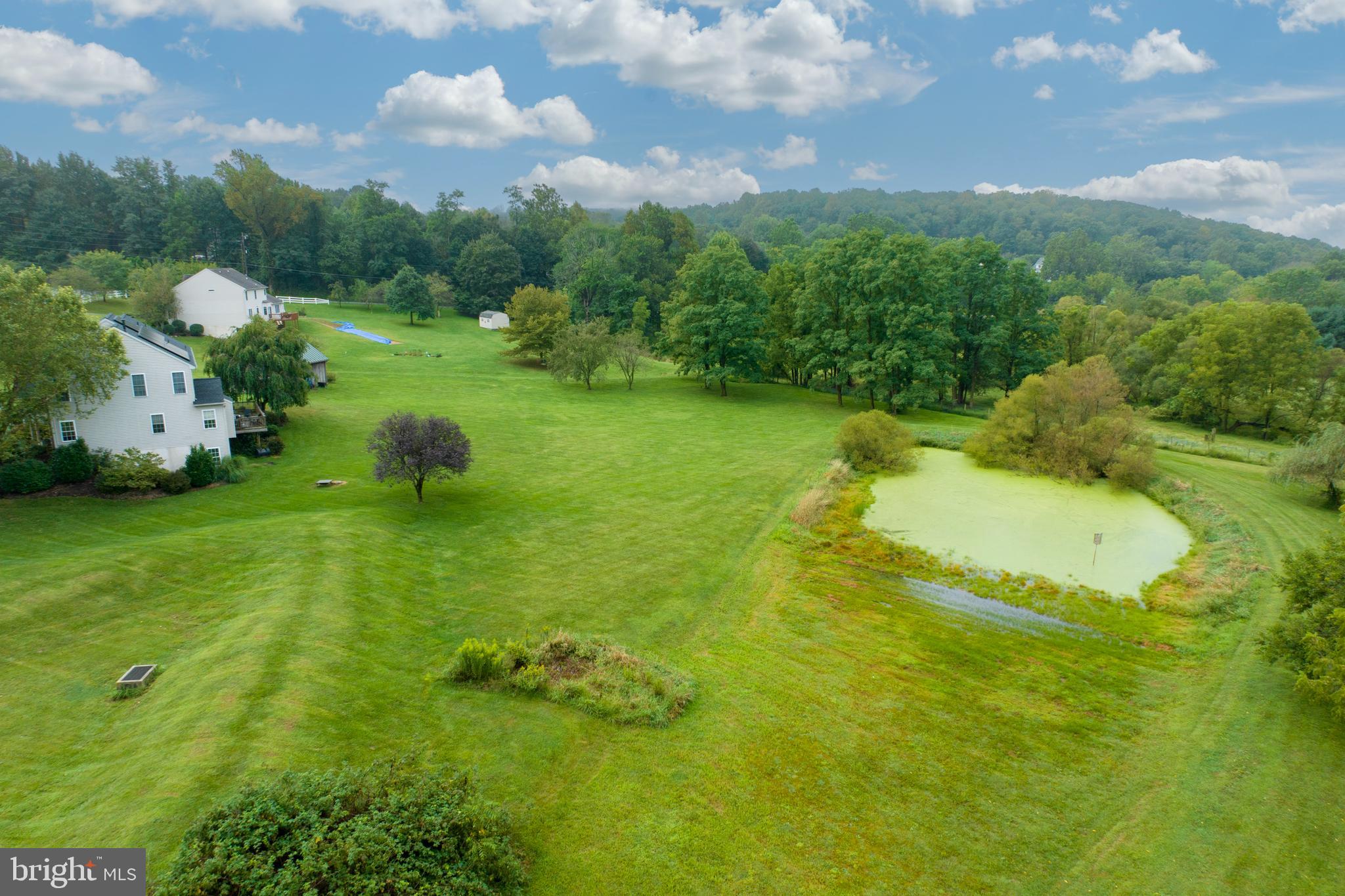 HILLBROOK FARMS - Residential