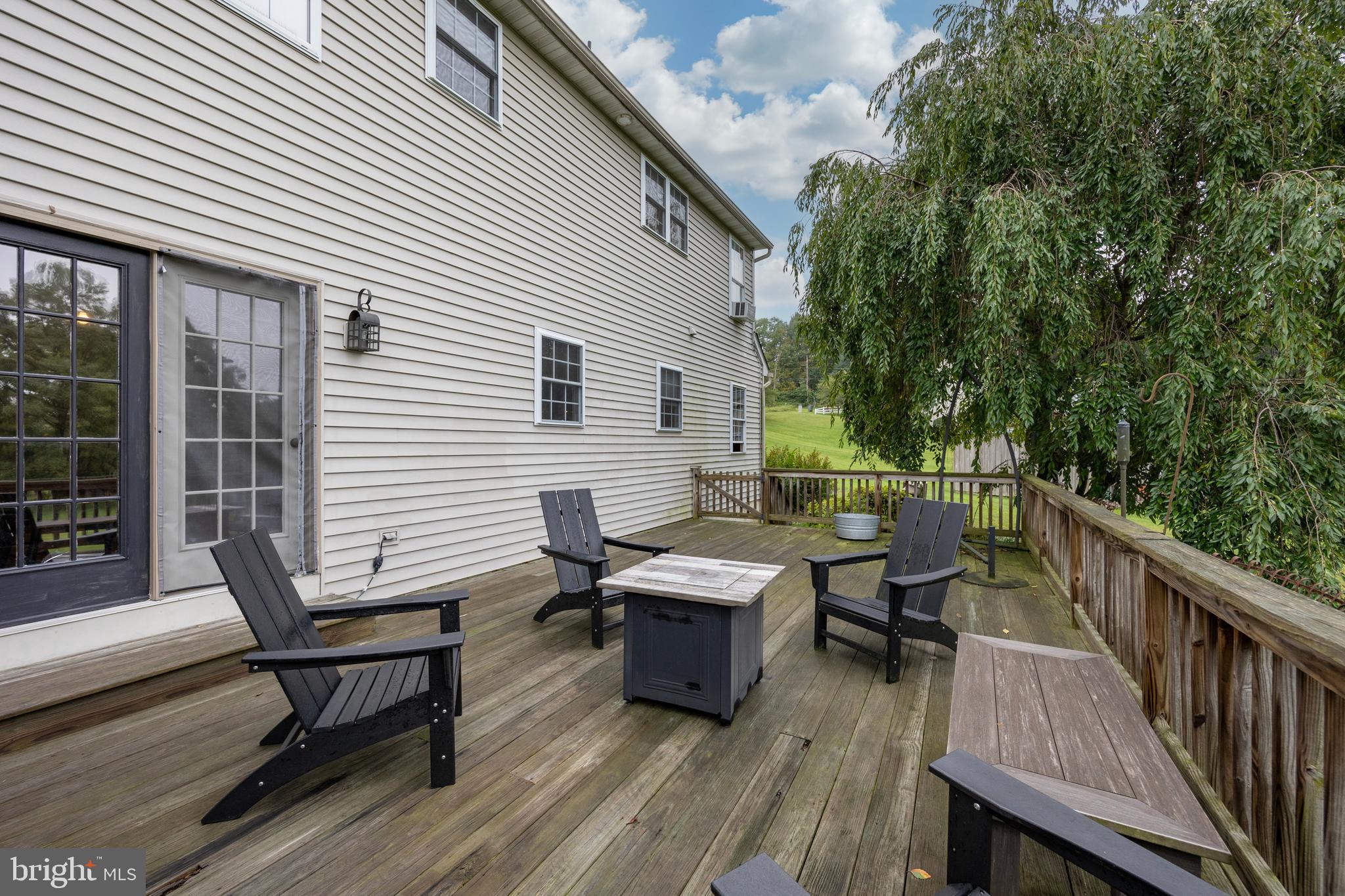 HILLBROOK FARMS - Residential