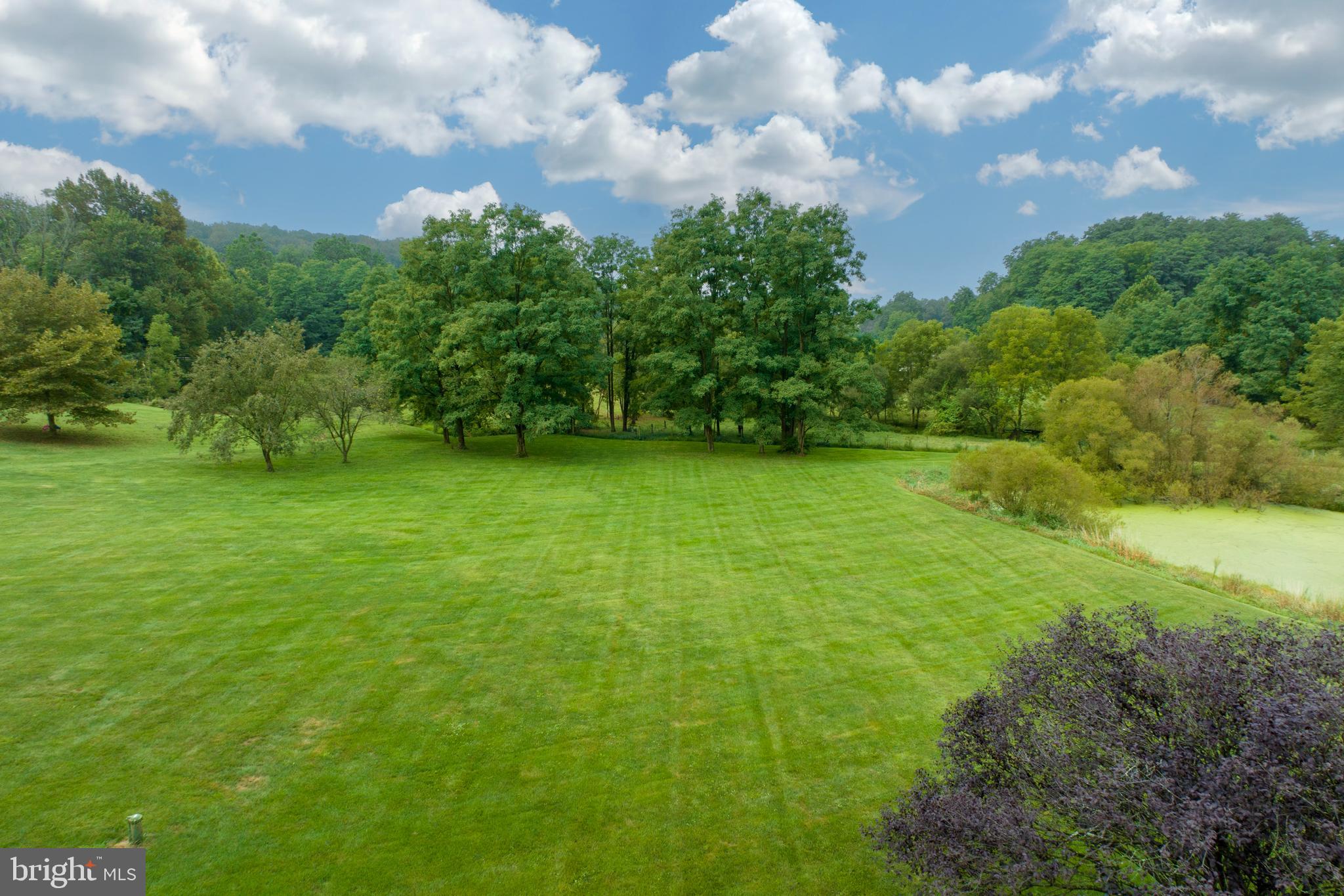 HILLBROOK FARMS - Residential