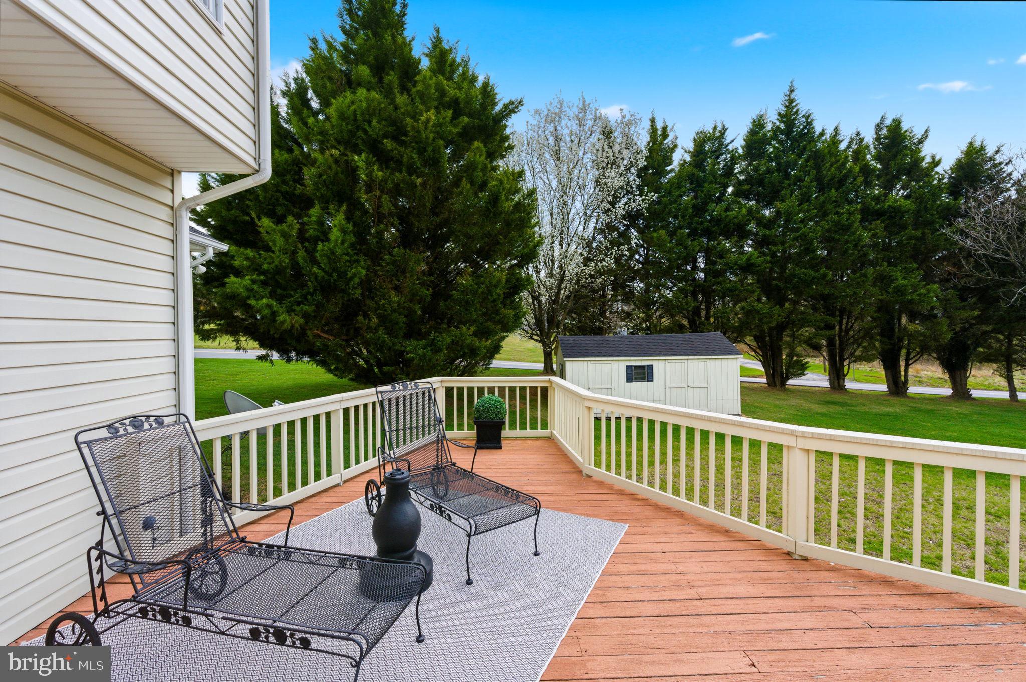 HOLLIS MANOR - Residential