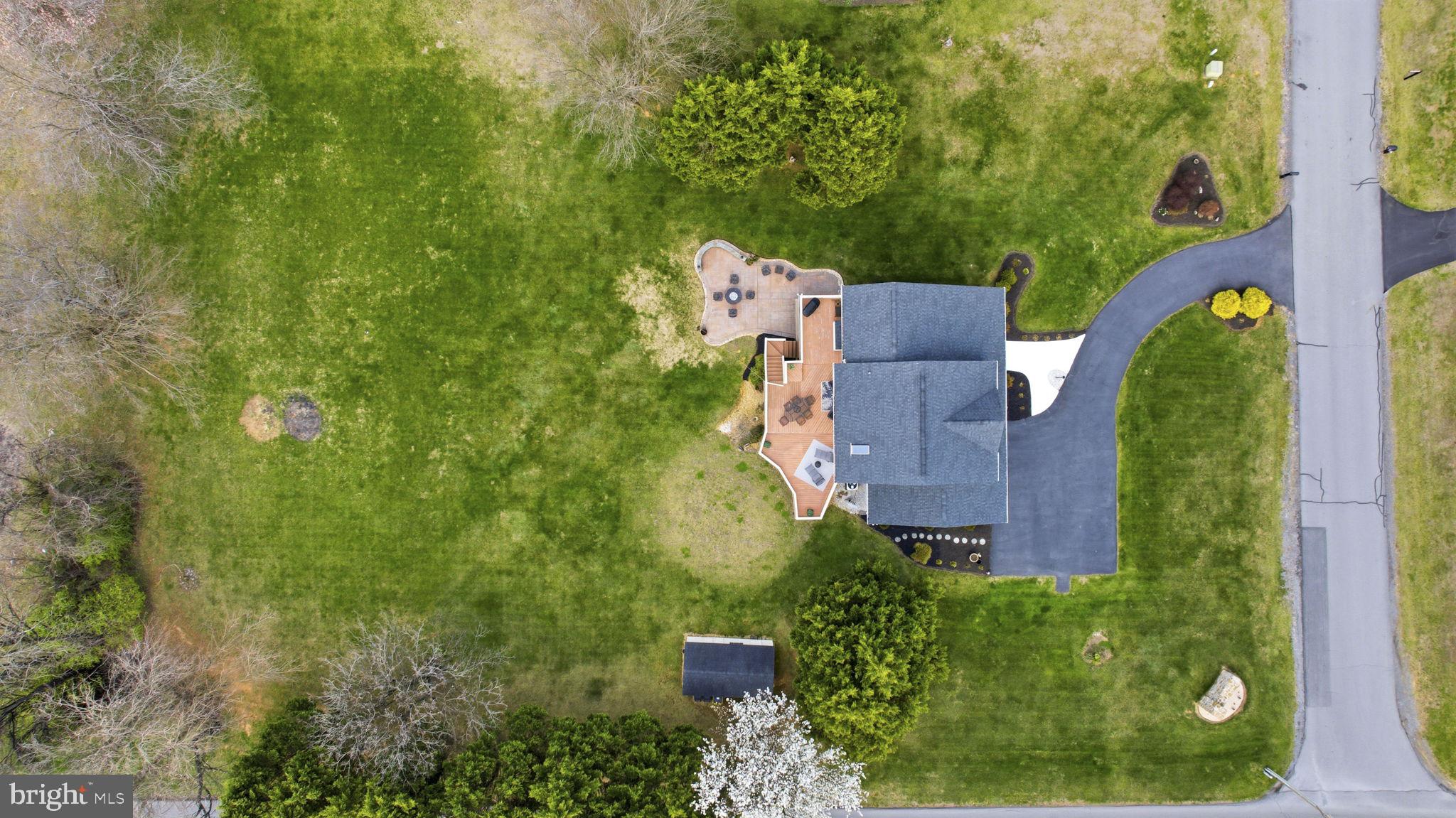 HOLLIS MANOR - Residential