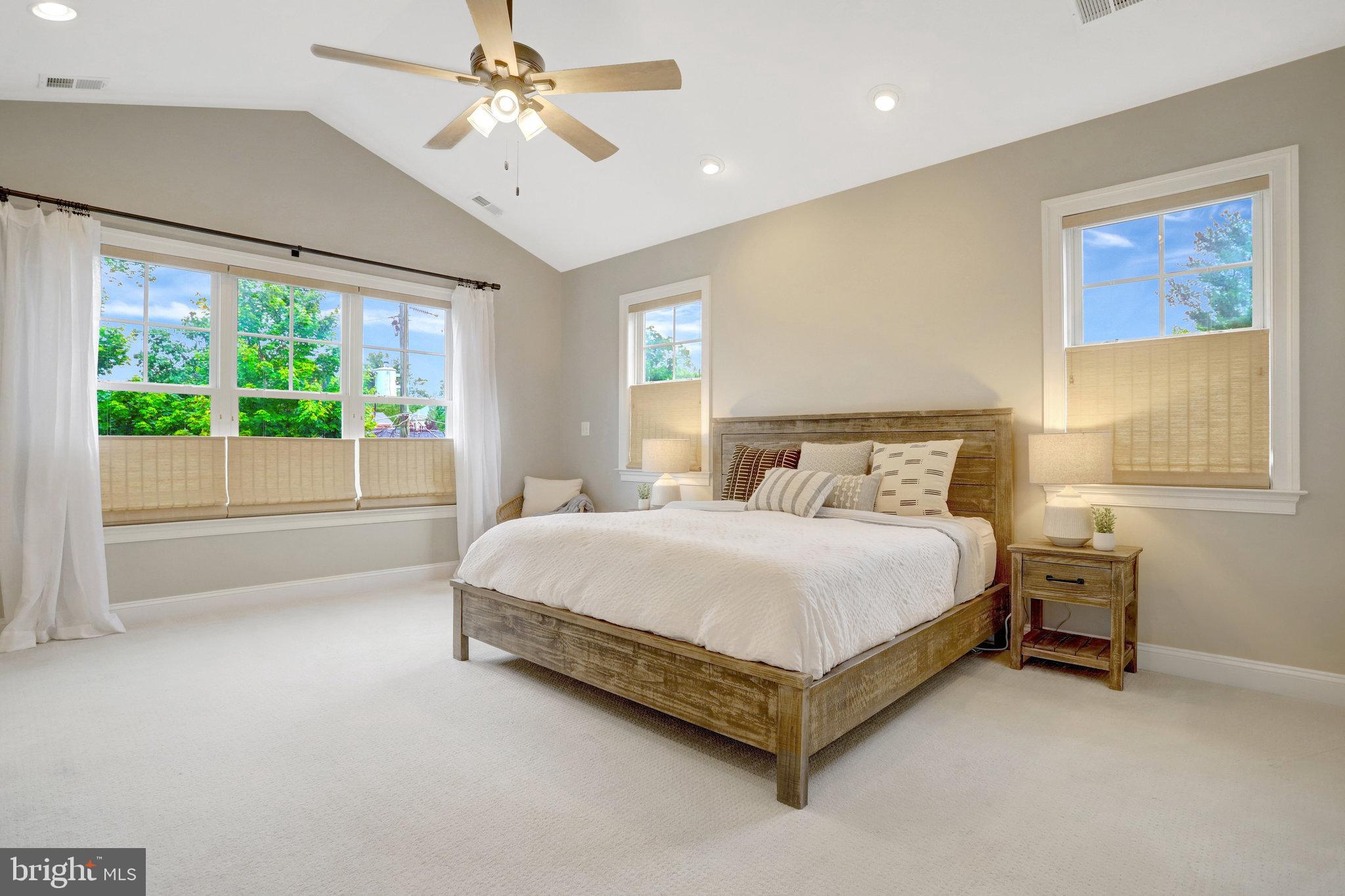 LEXINGTON VILLAGE - Residential