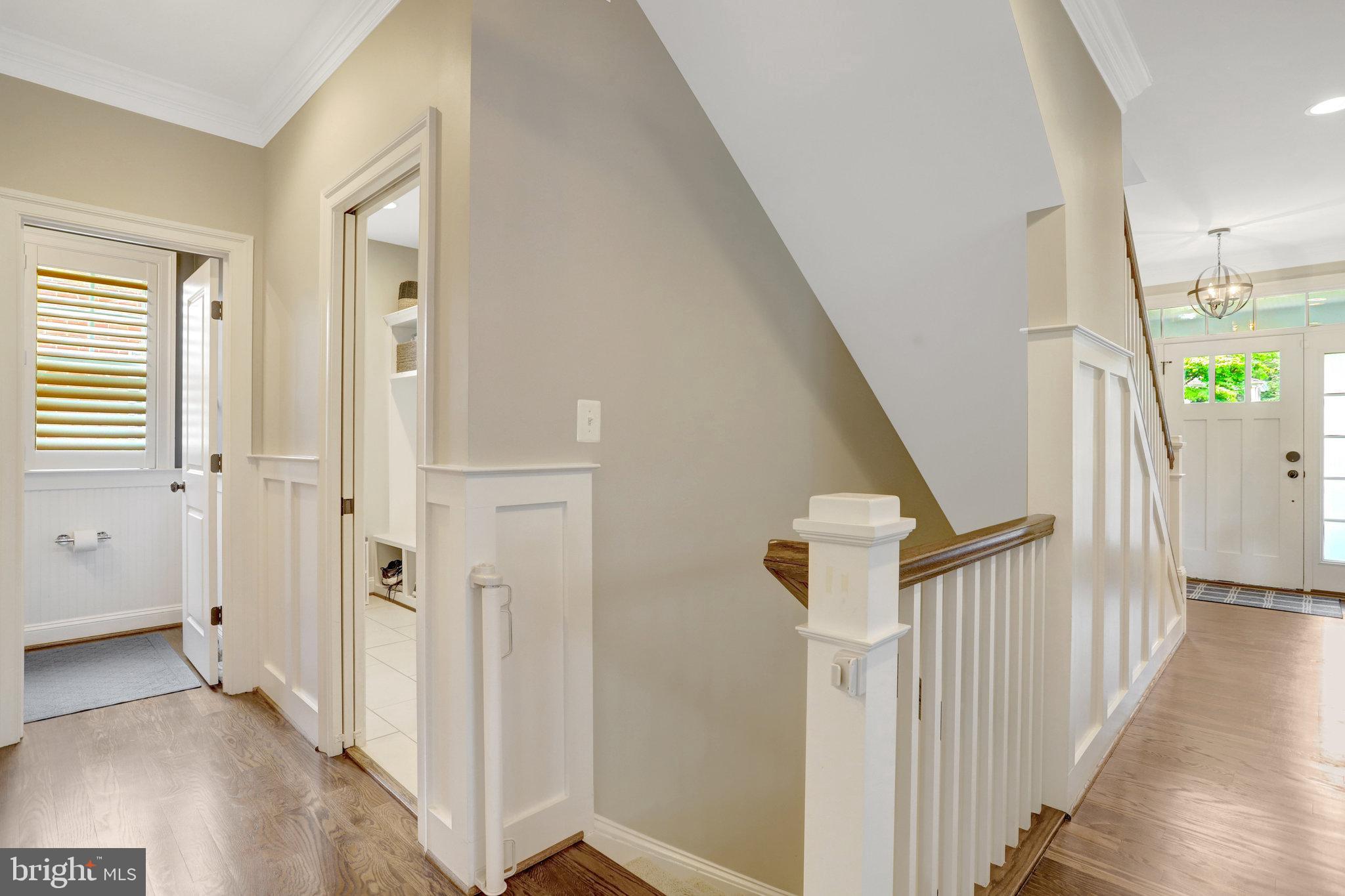 LEXINGTON VILLAGE - Residential