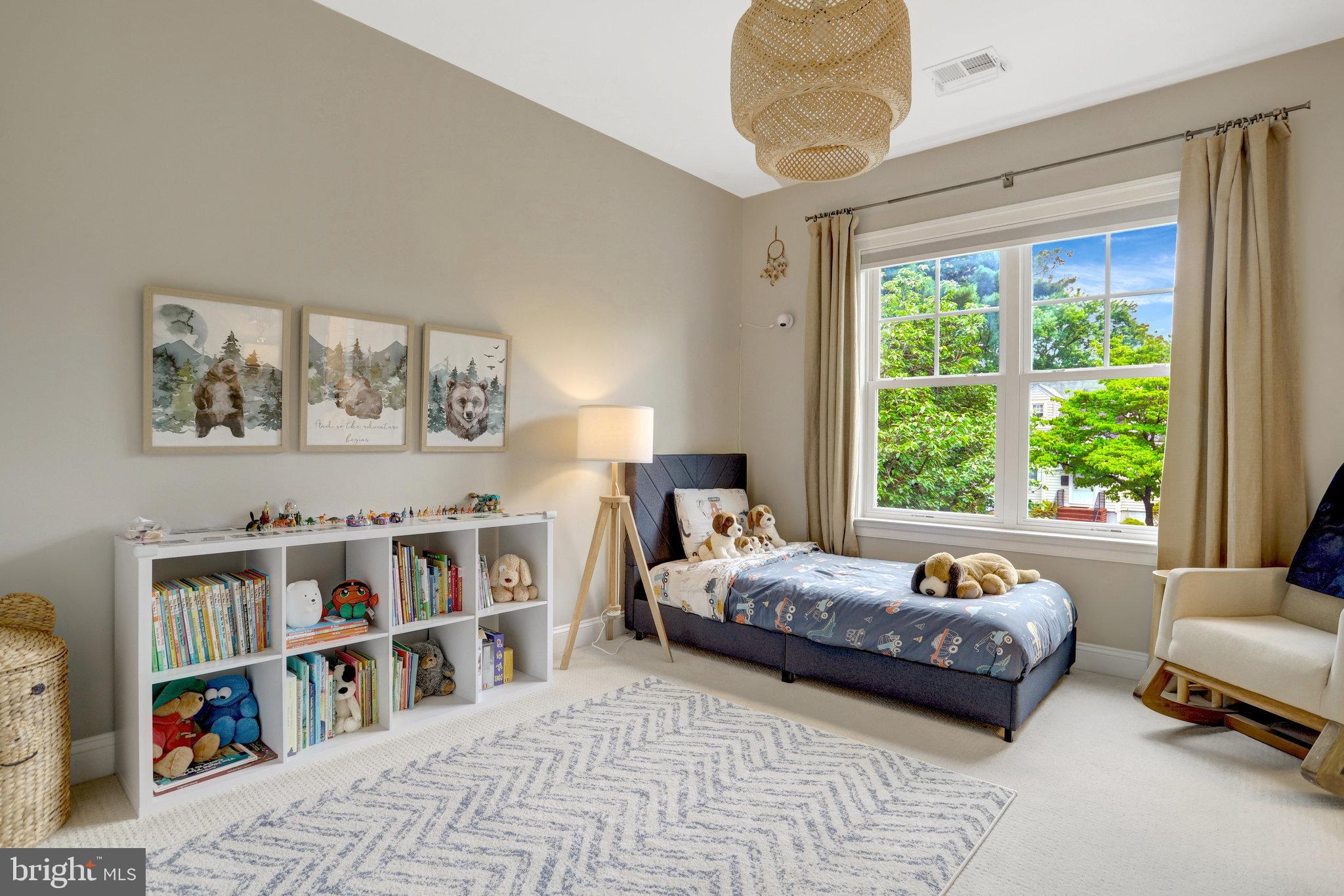 LEXINGTON VILLAGE - Residential