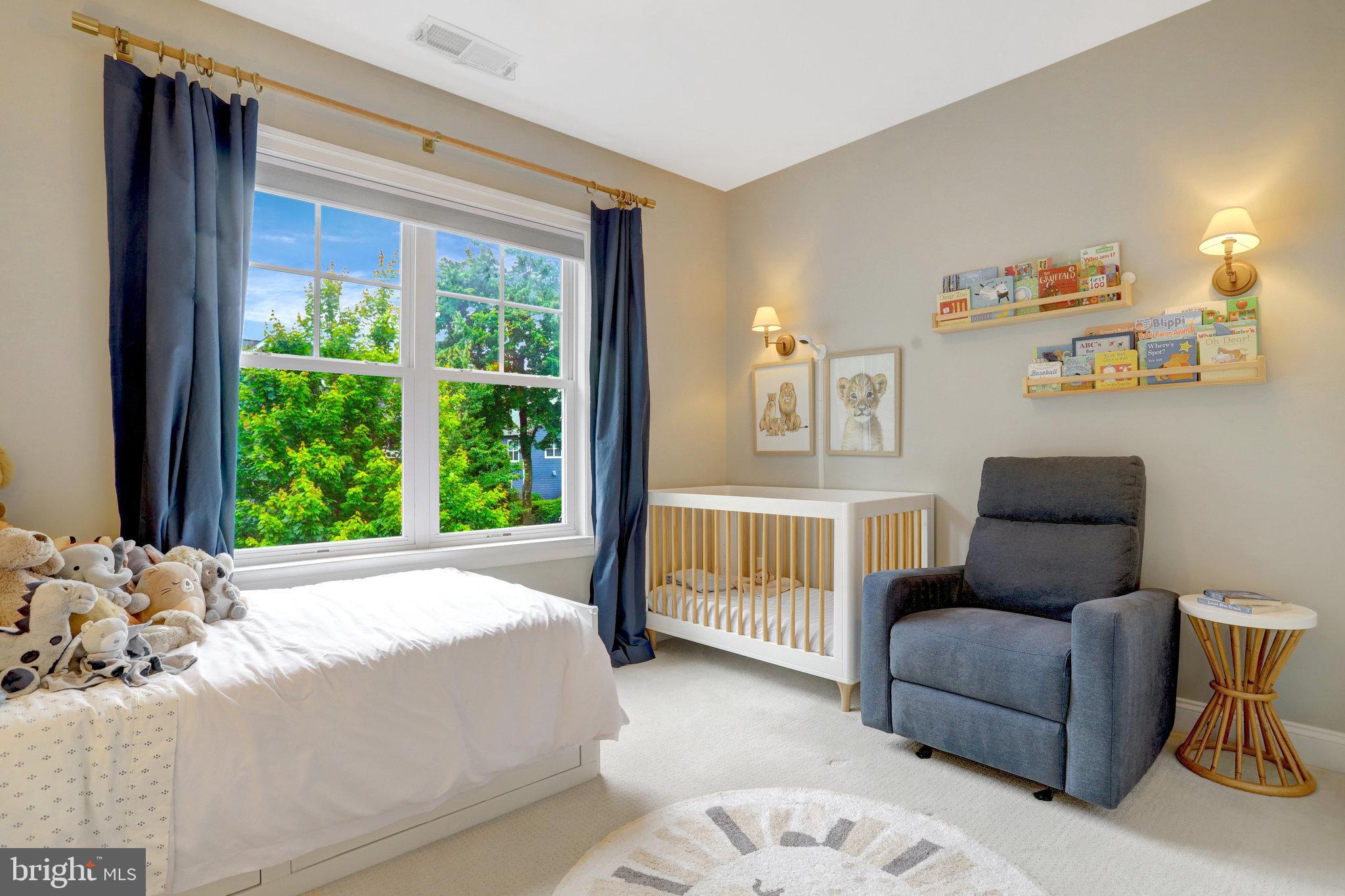 LEXINGTON VILLAGE - Residential