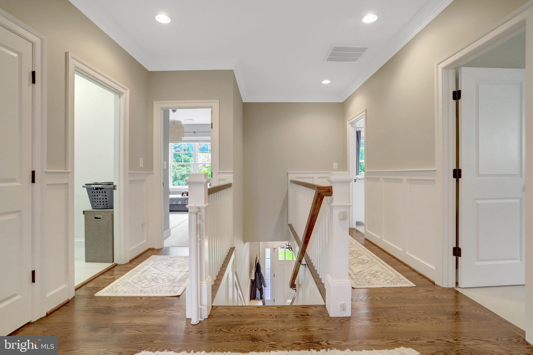 LEXINGTON VILLAGE - Residential