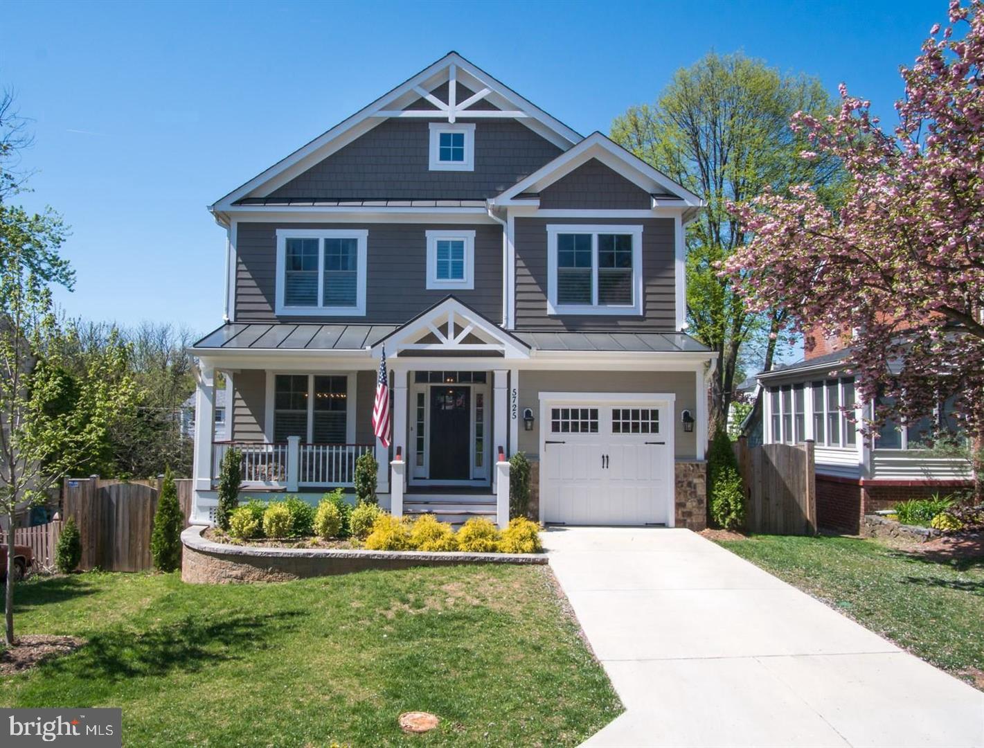 LEXINGTON VILLAGE - Residential