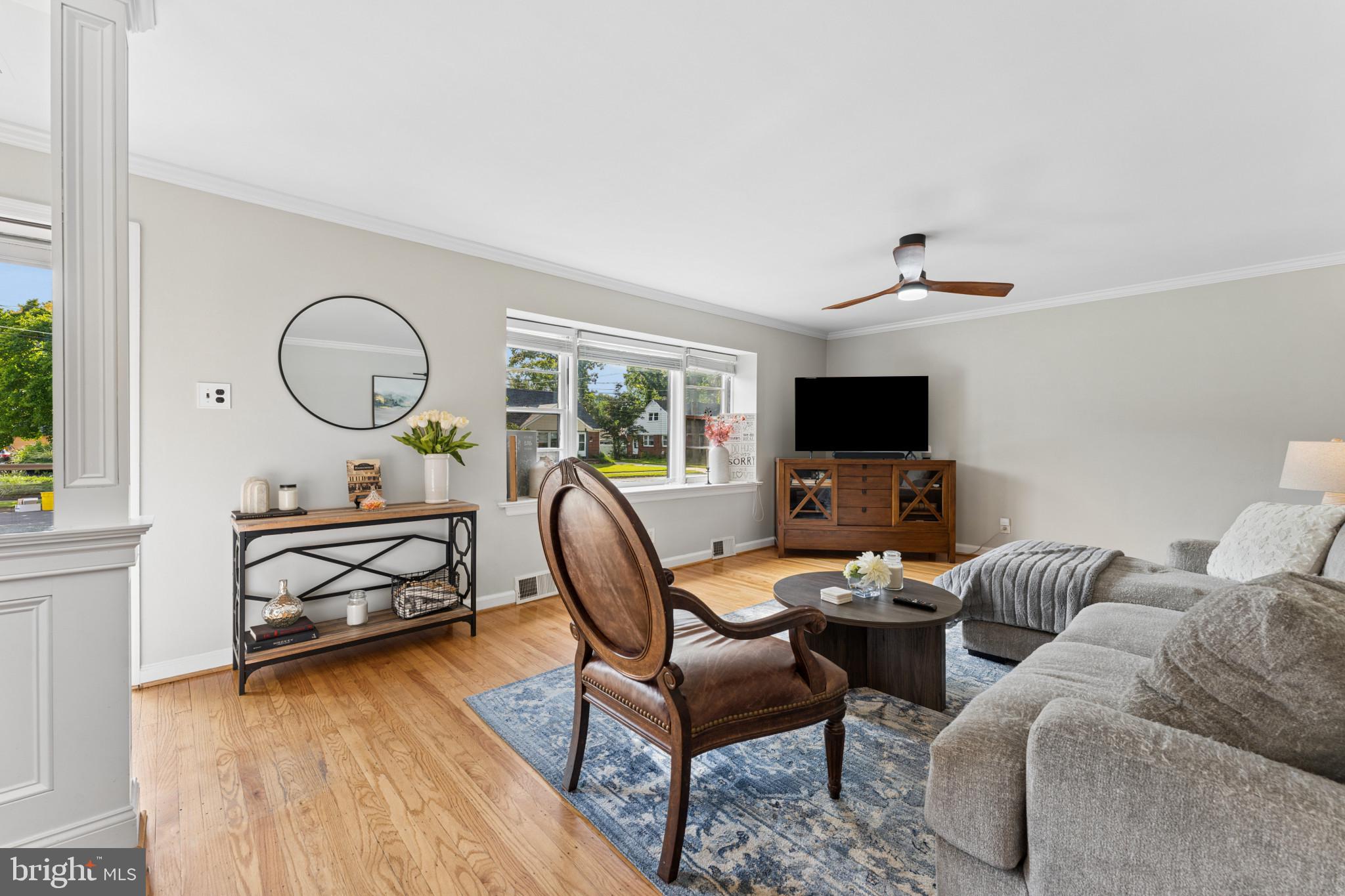 1013 OAKWOOD ROAD