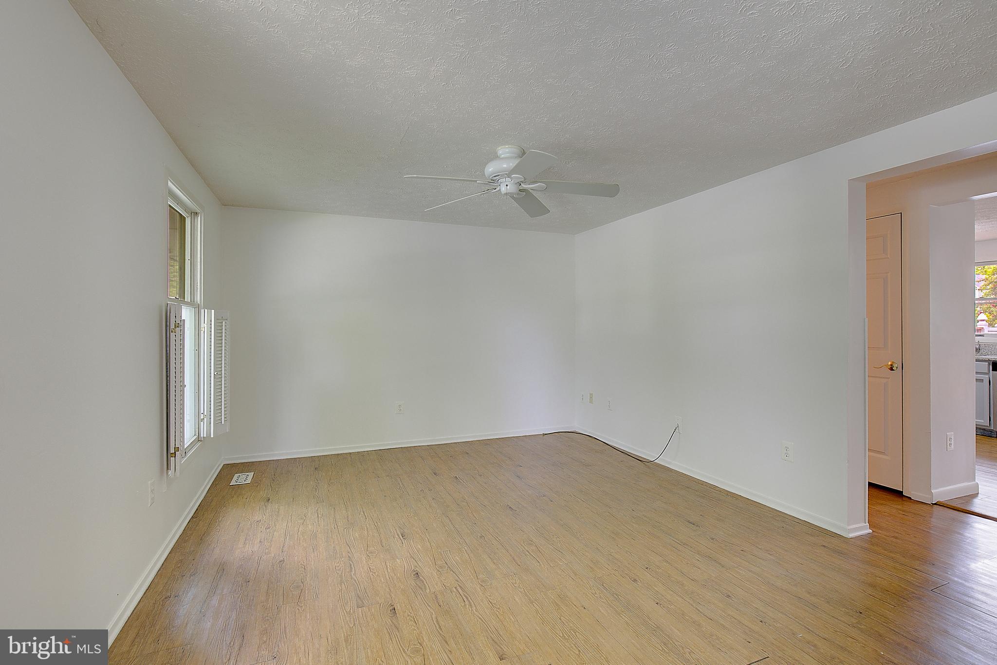 1623 SECRETARIAT DRIVE