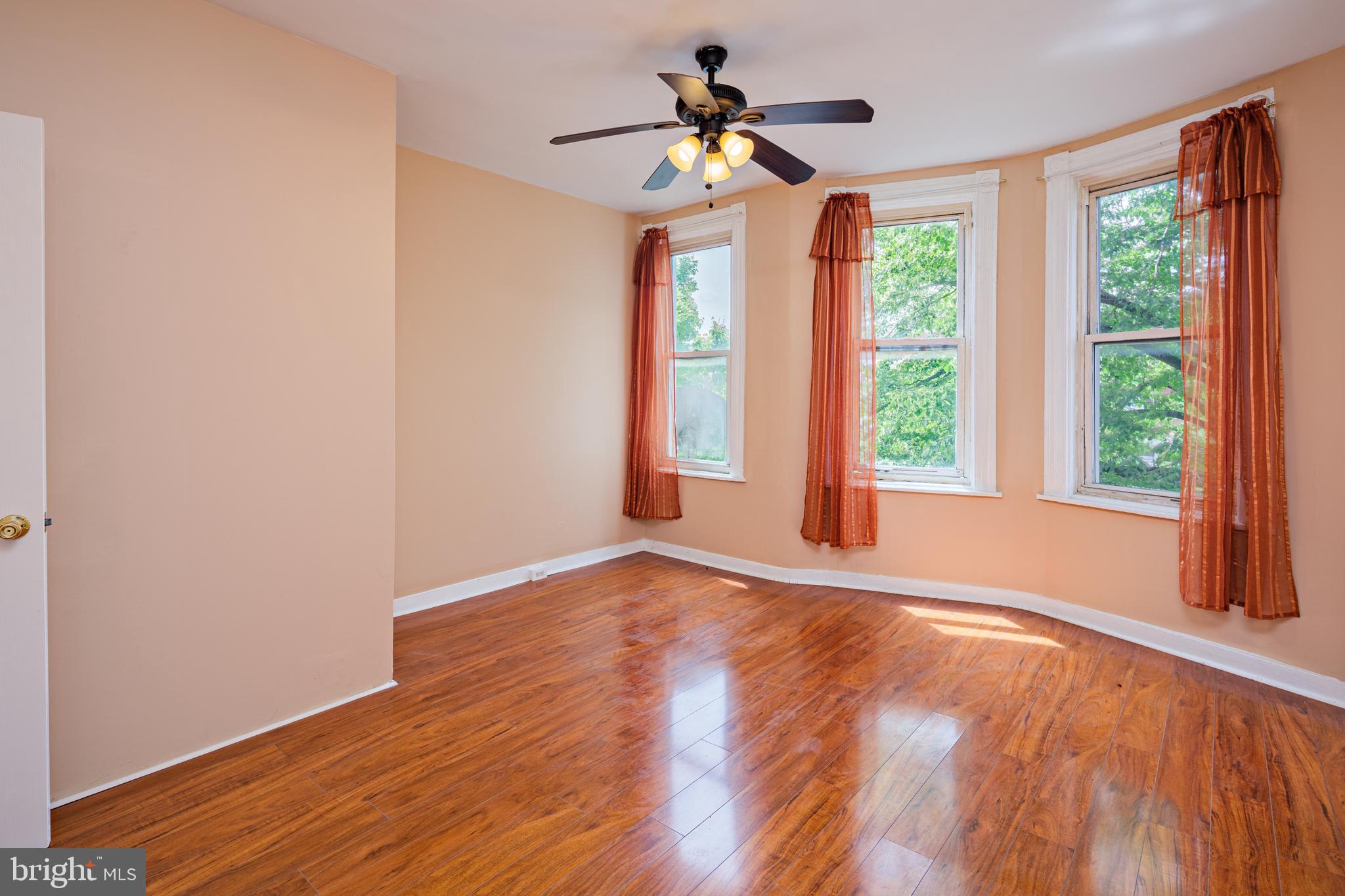 EASTERWOOD - Residential