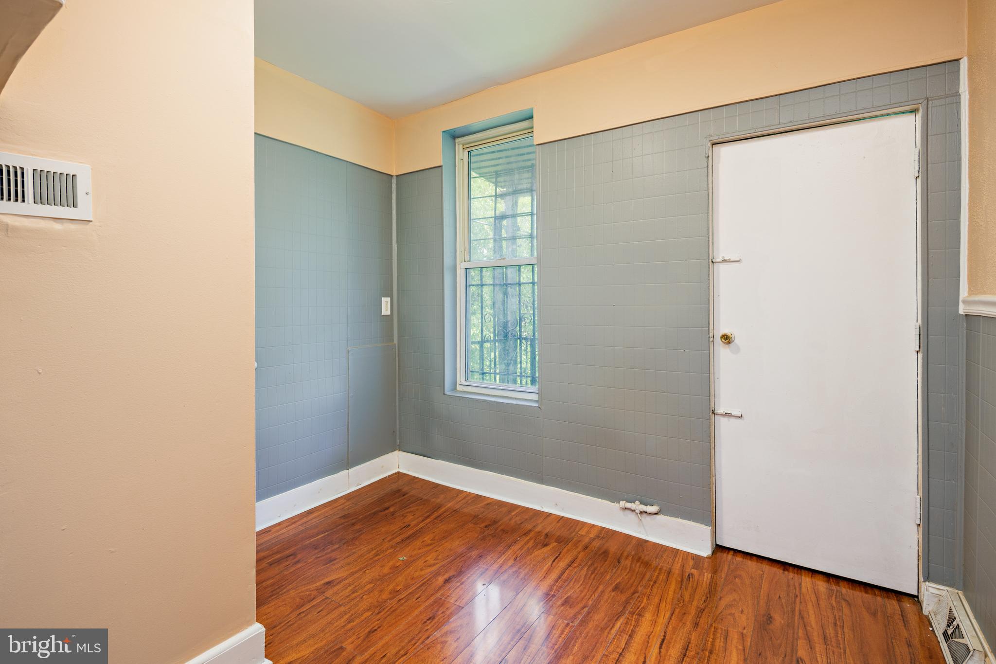 EASTERWOOD - Residential