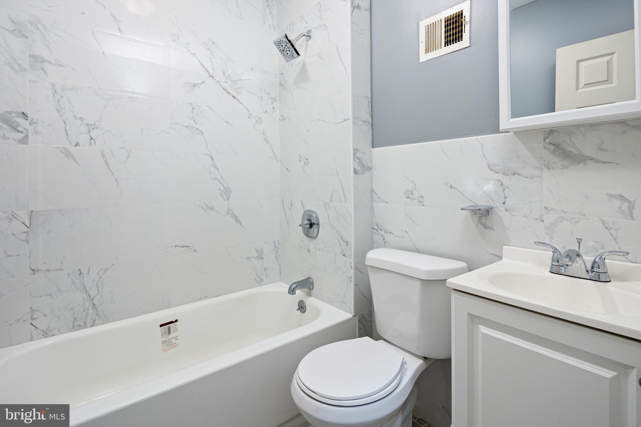 EASTERWOOD - Residential