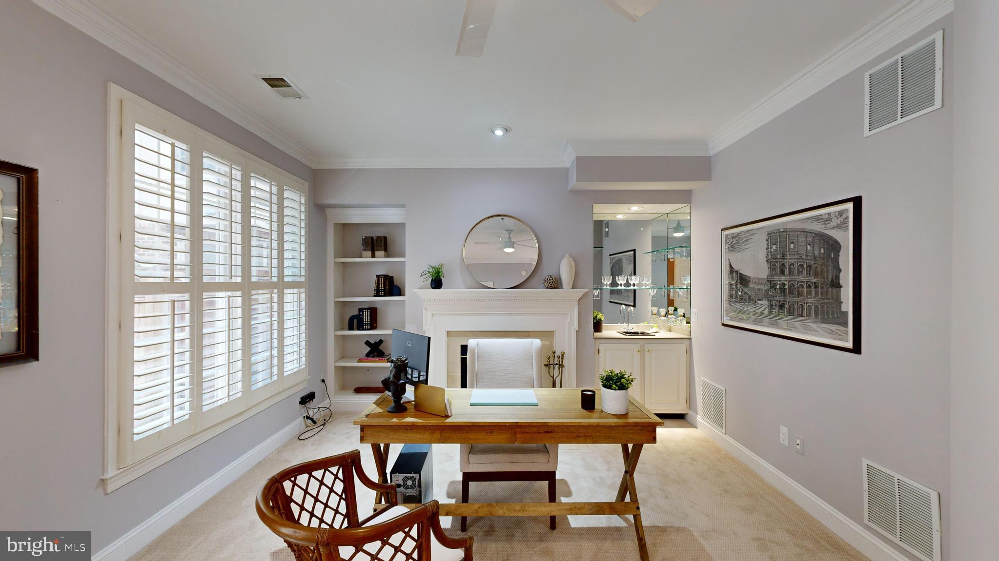 MCLEAN CREST - Residential