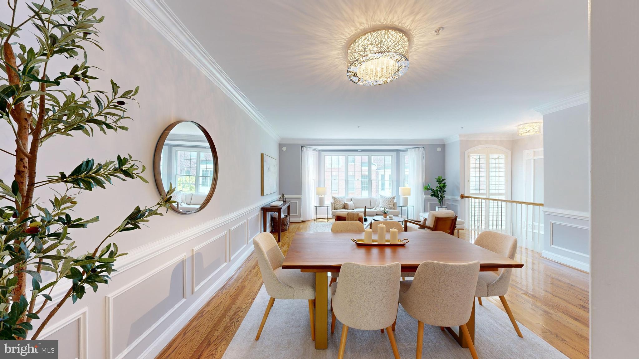 MCLEAN CREST - Residential