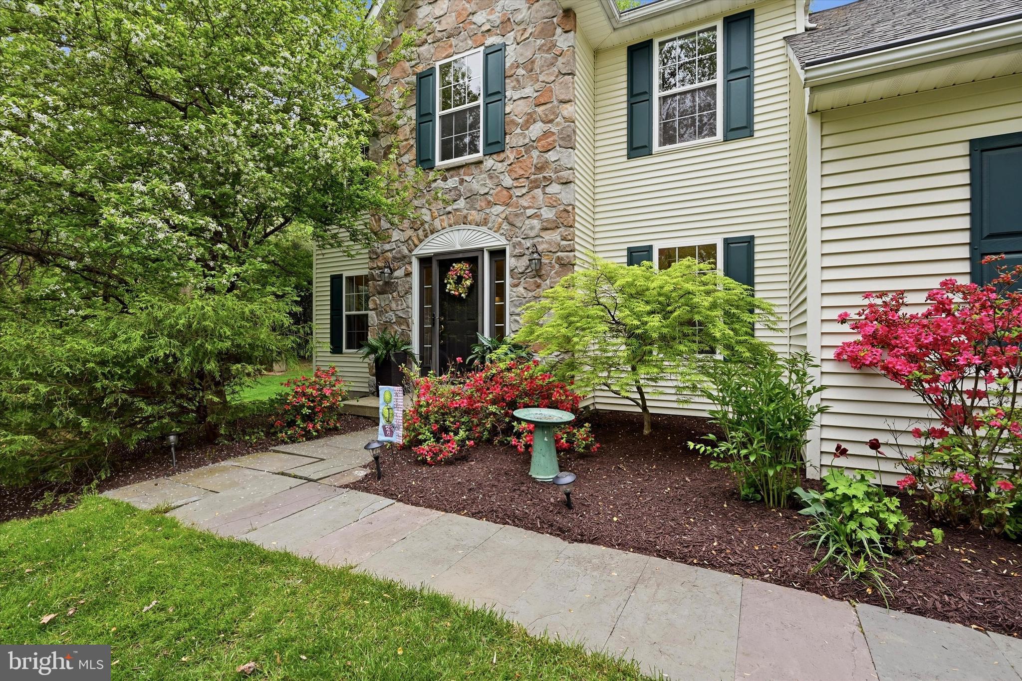 MAPLEFLOWER - Residential
