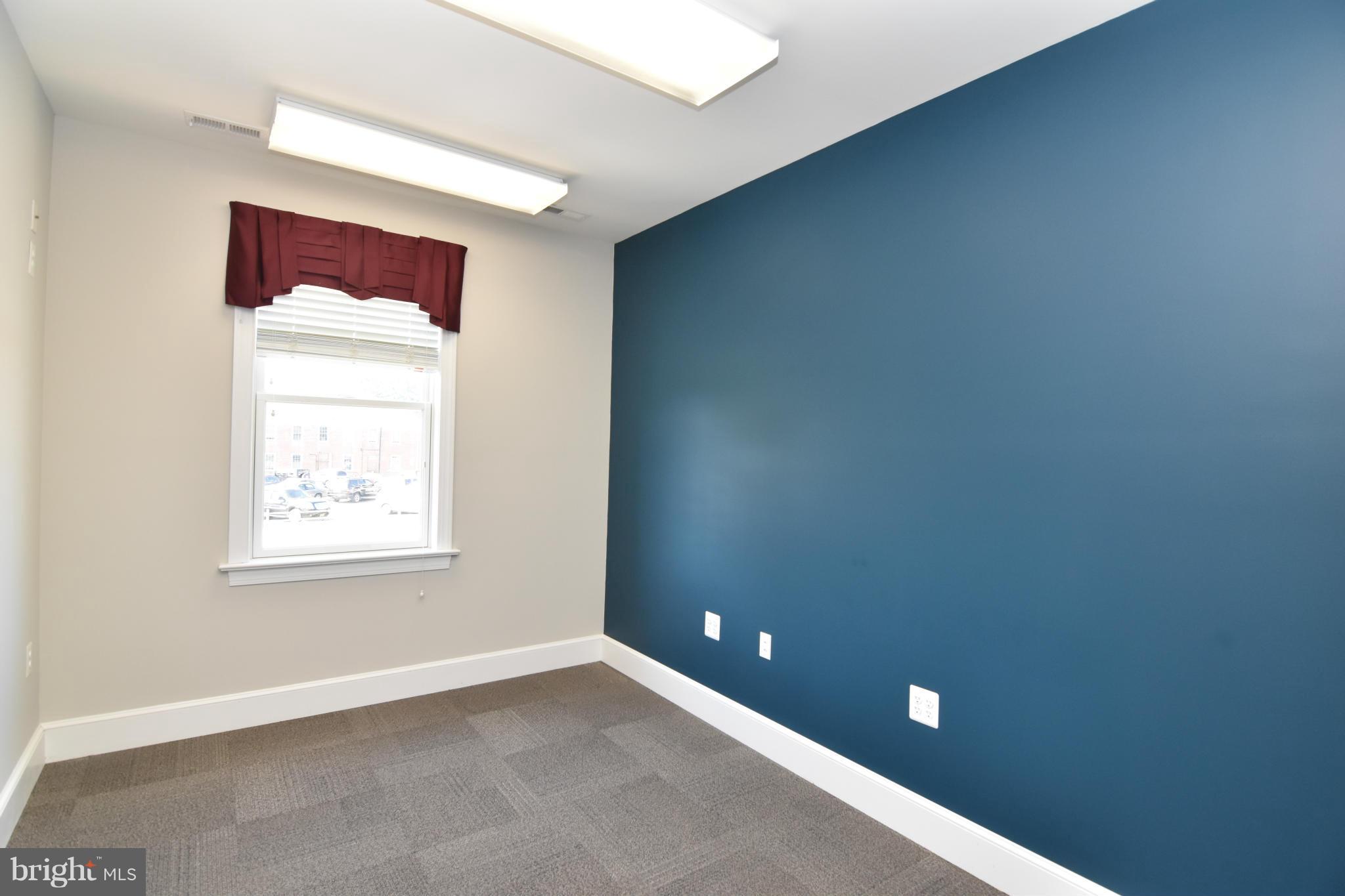 PROFFITT BLDG CONDO - Commercial Lease