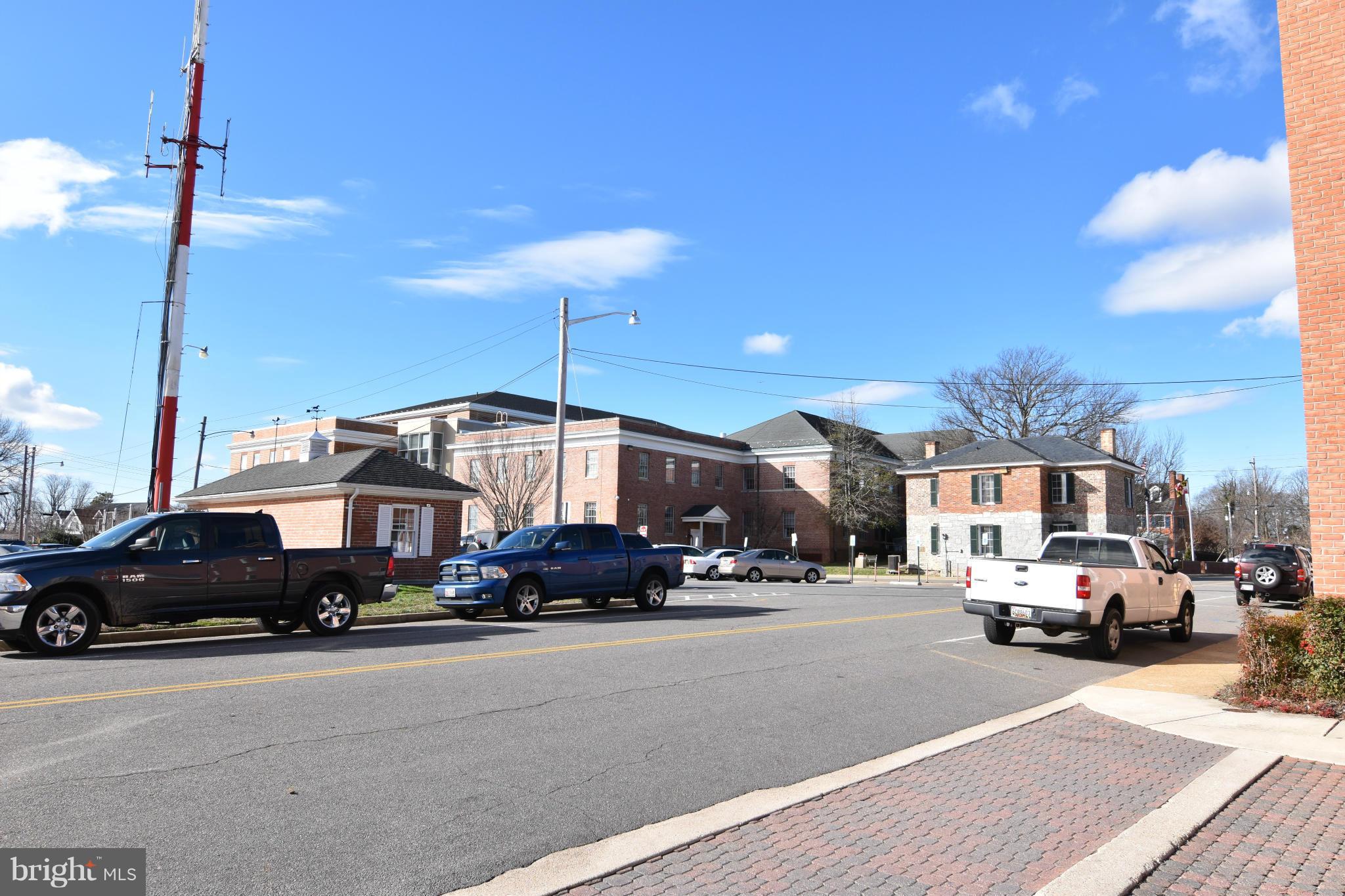 PROFFITT BLDG CONDO - Commercial Lease