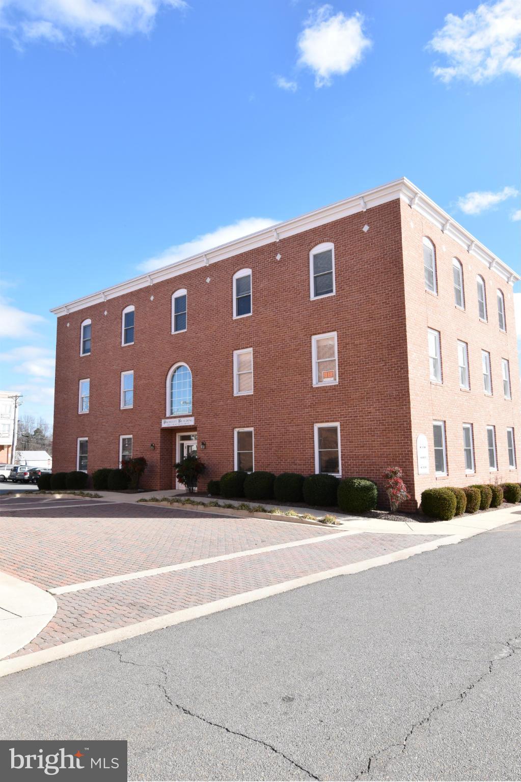 PROFFITT BLDG CONDO - Commercial Lease