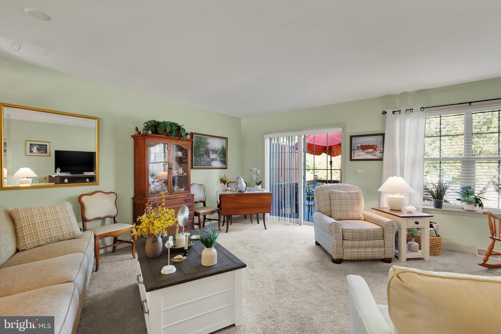 COBBLESTONE COURT - Residential