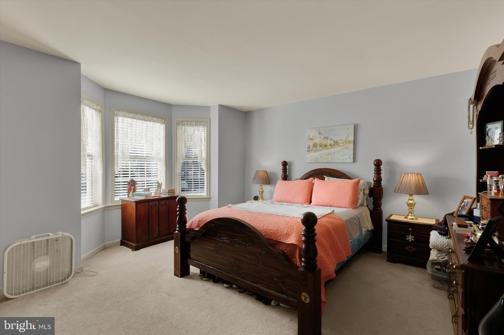 COBBLESTONE COURT - Residential