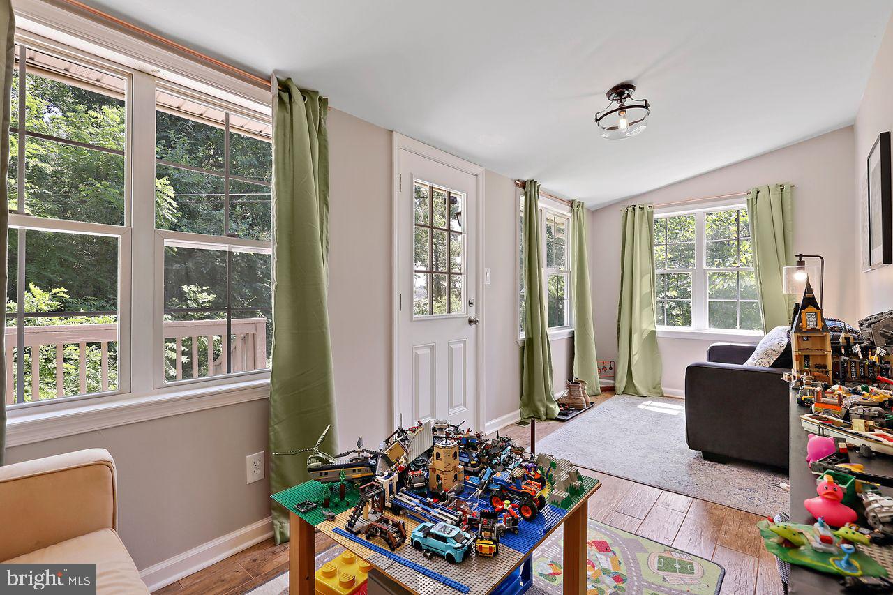 LONG BAR HARBOR - Residential