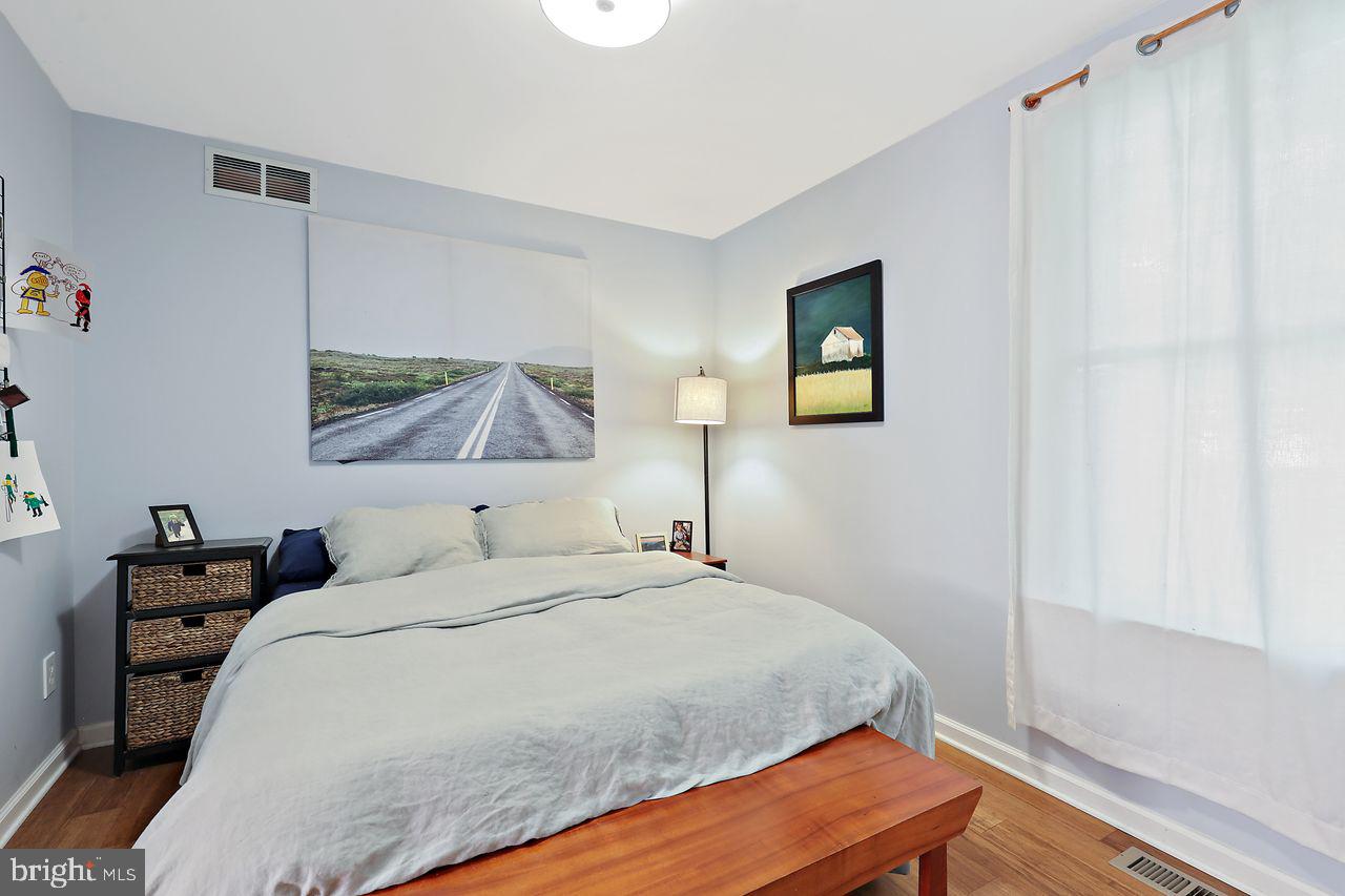 LONG BAR HARBOR - Residential