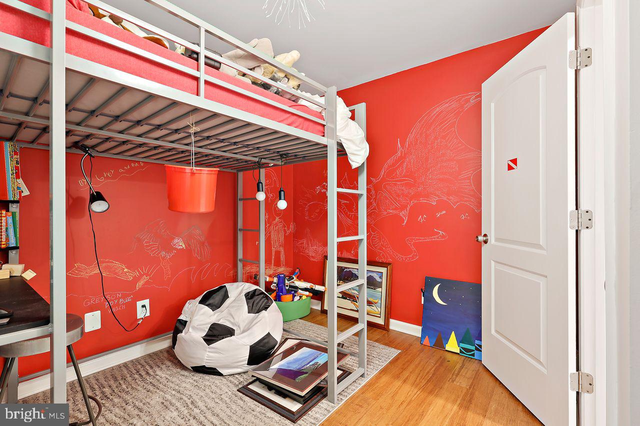 LONG BAR HARBOR - Residential