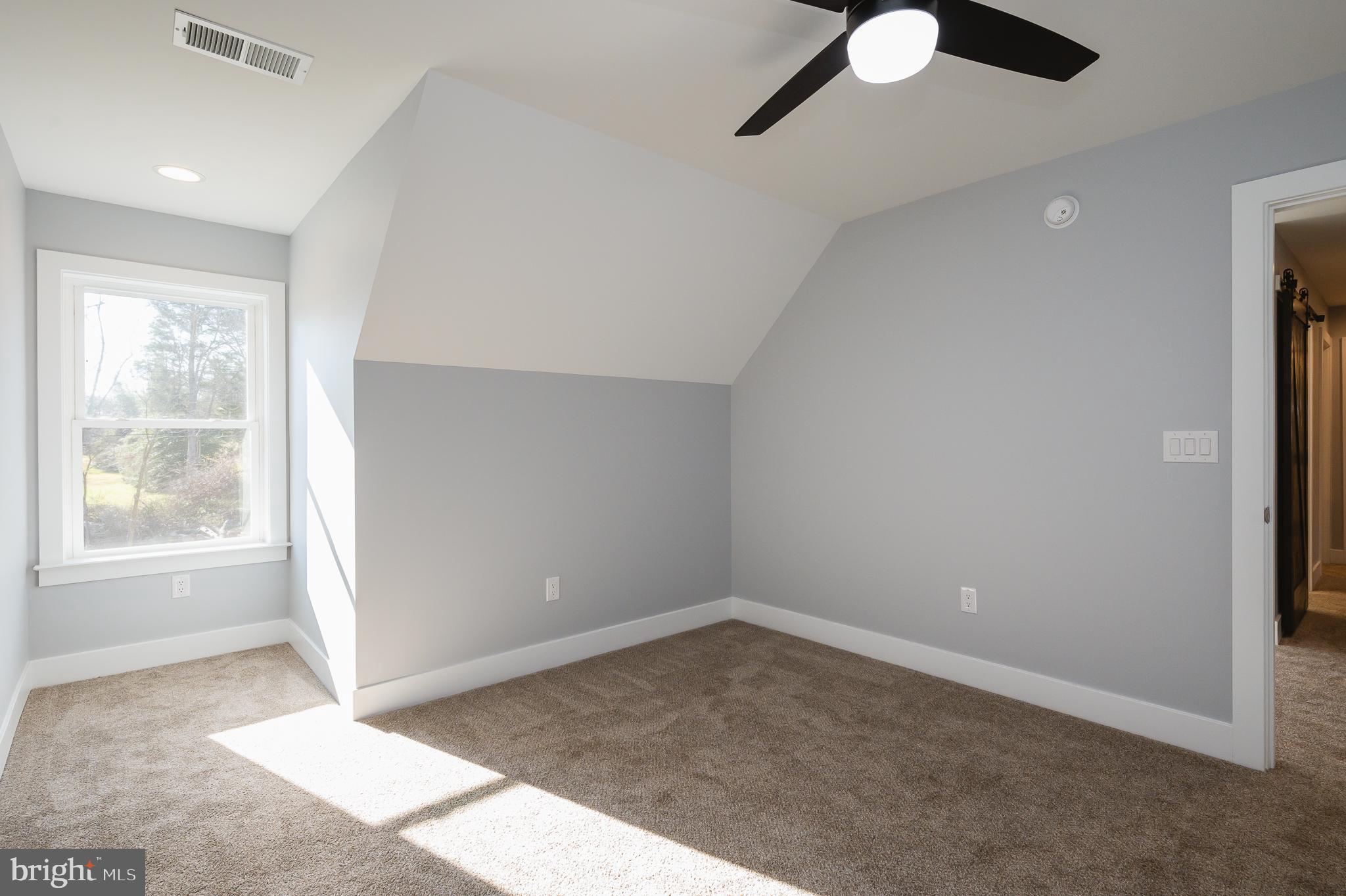 KINGSVILLE - Residential