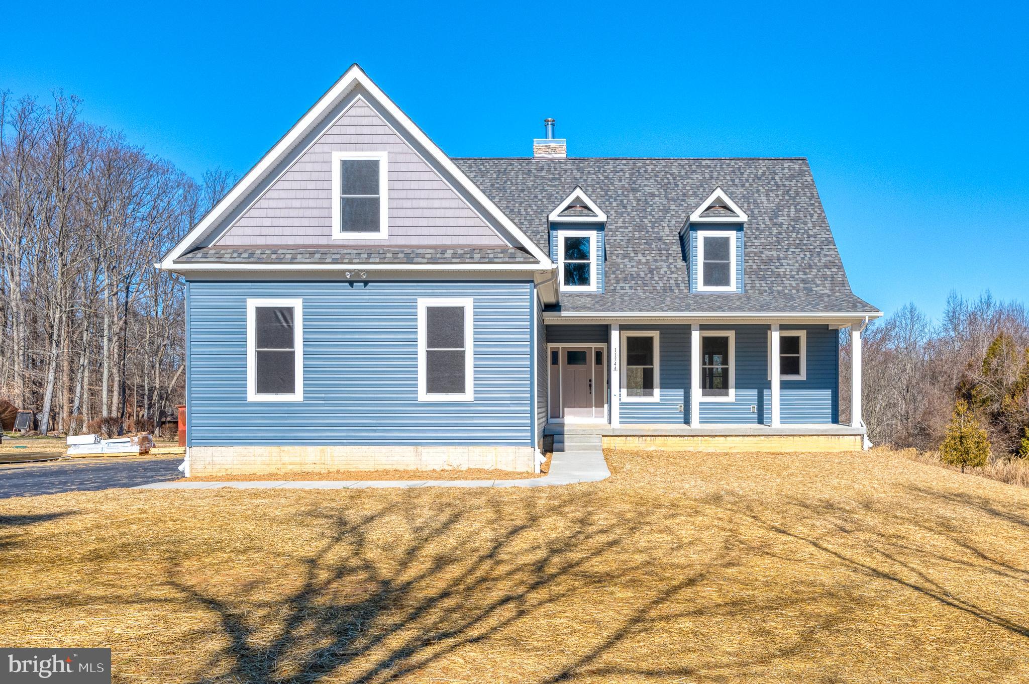 KINGSVILLE - Residential