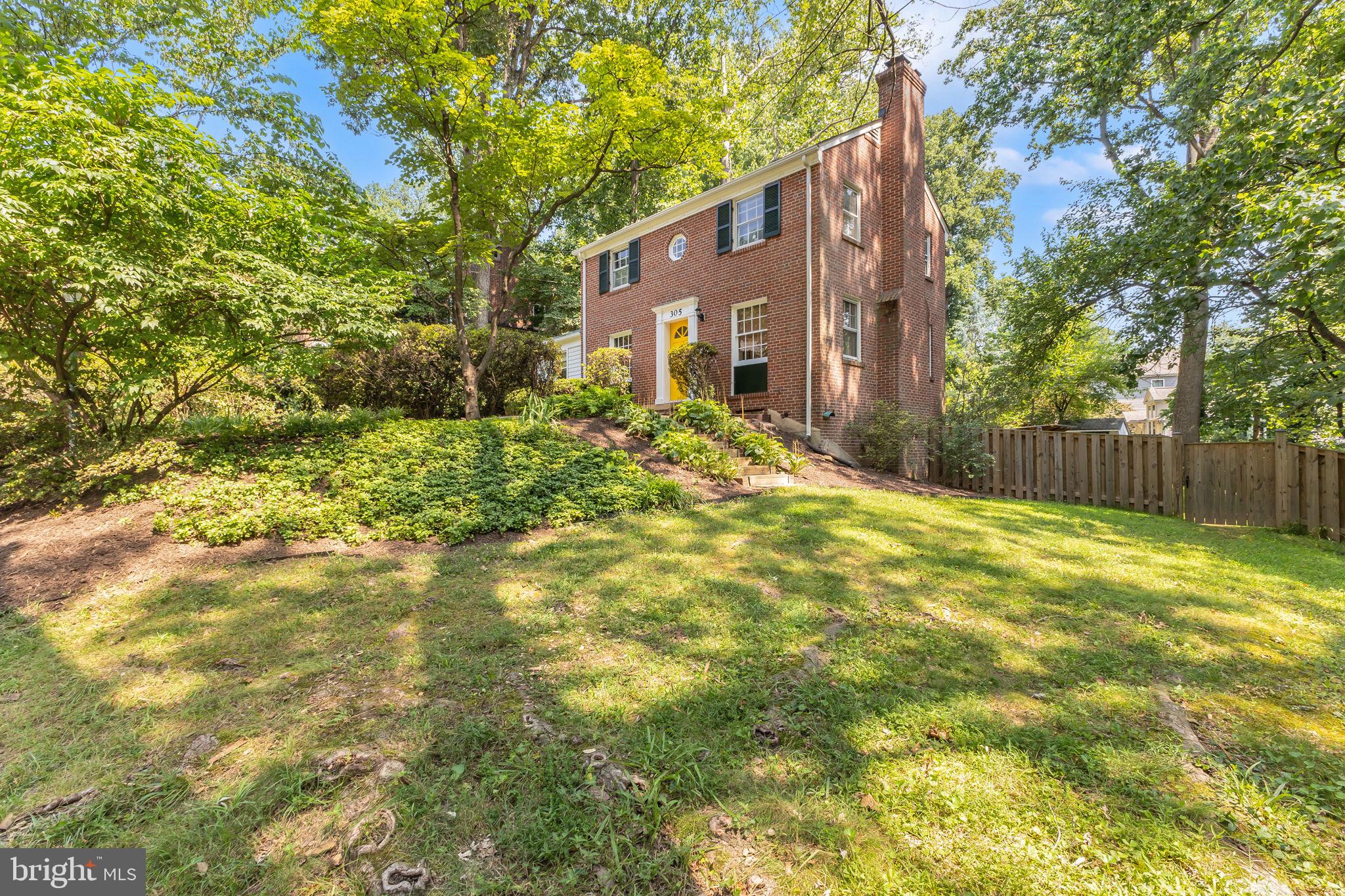 305 HAMILTON AVENUE