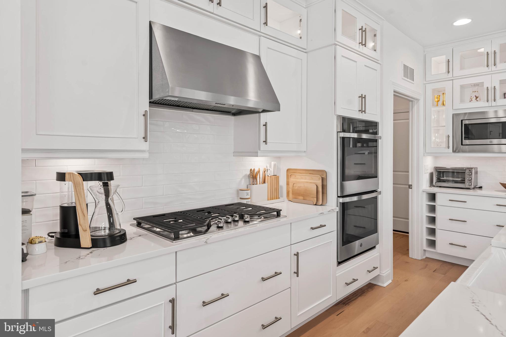 MARLIN CHASE - Residential