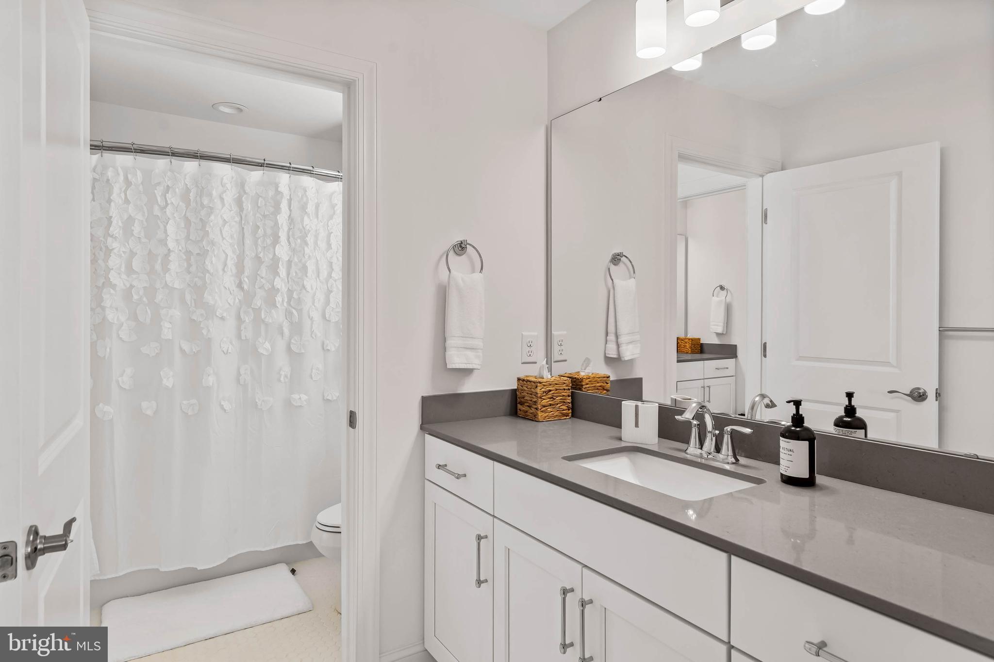 MARLIN CHASE - Residential