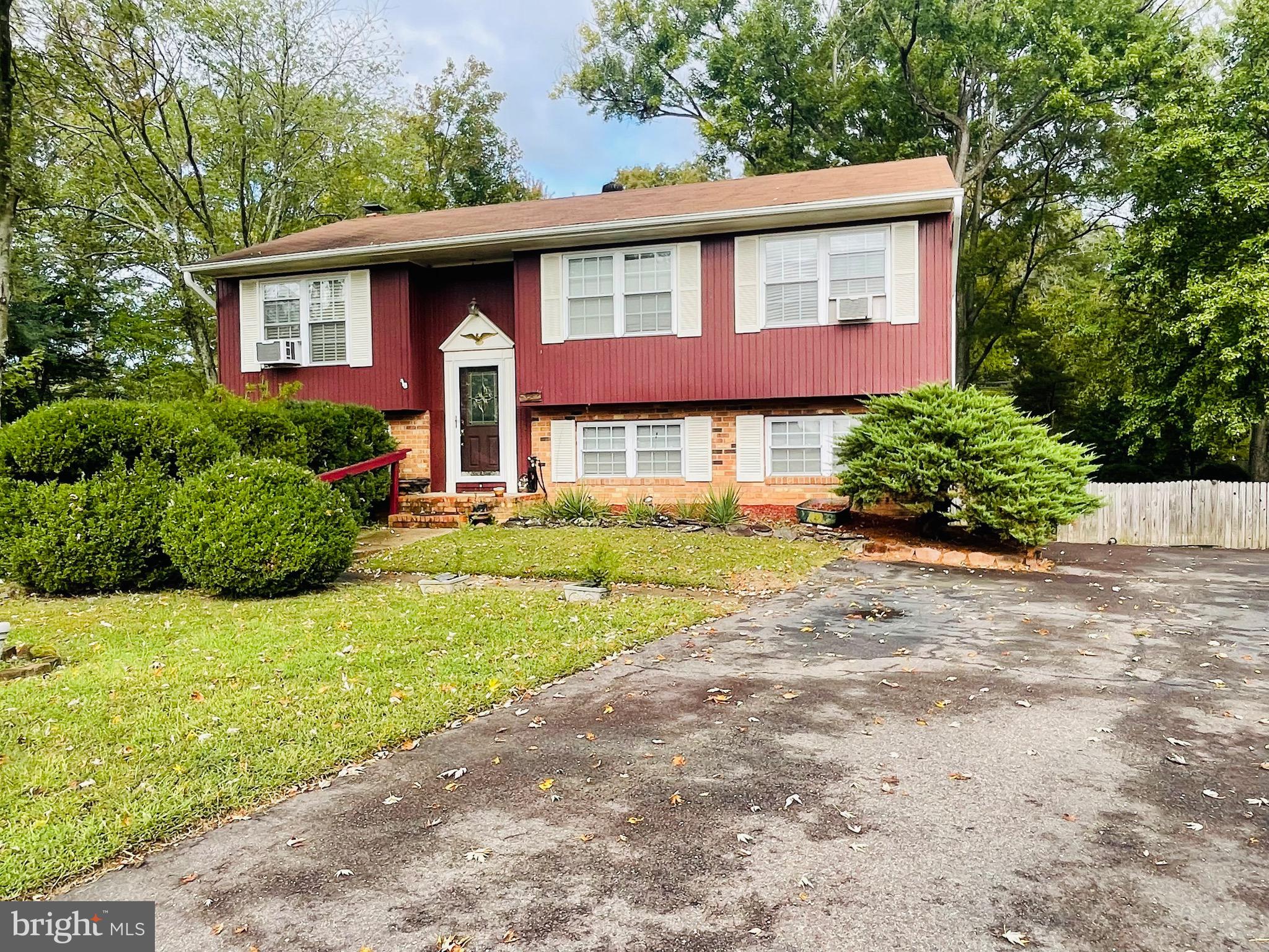 3 ERIN COURT