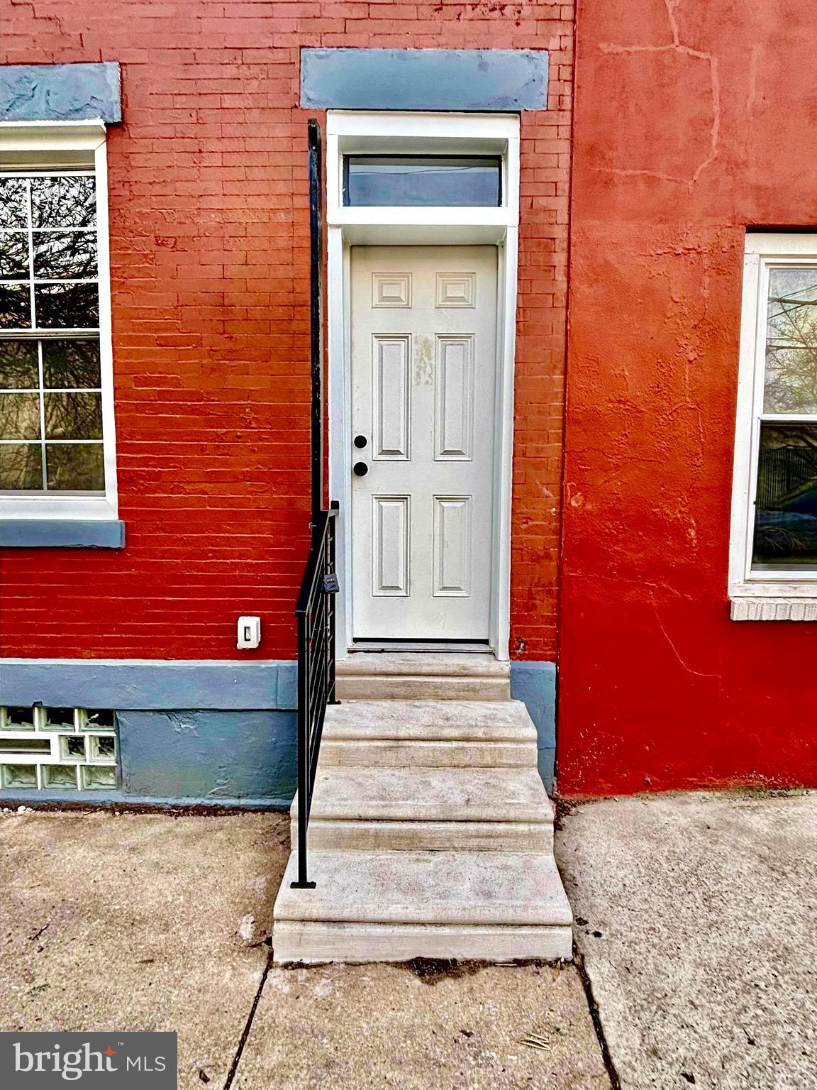 912 N 30TH STREET