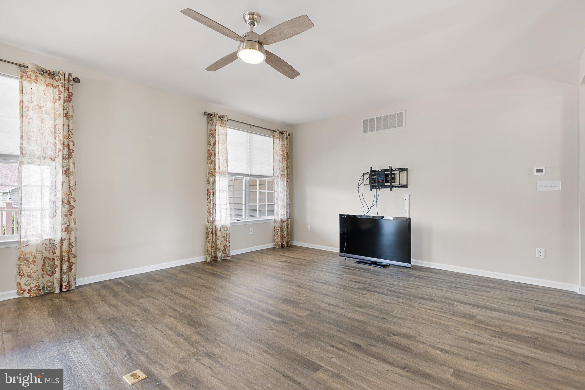 2753 VAN CLIBURN CIRCLE
