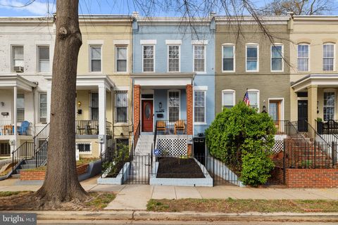 1242 NEAL STREET NE WASHINGTON DC 20002