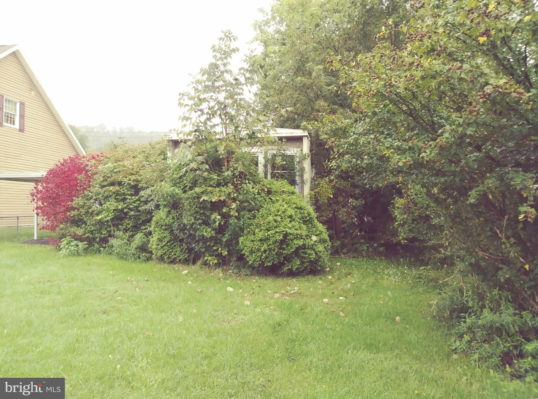 GATEWAY MANOR - Residential