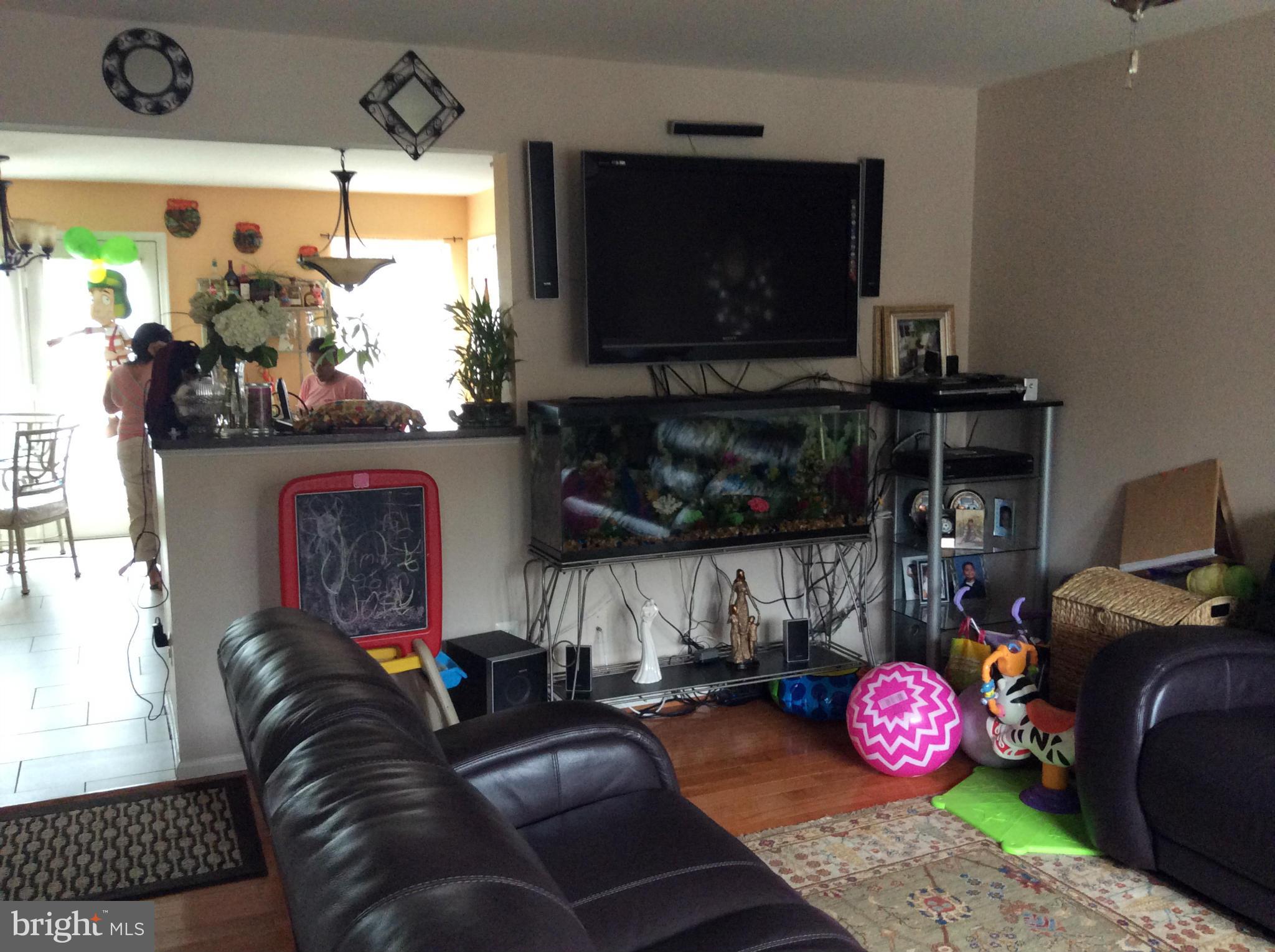 WELLINGTON/CLOVERHILL - Residential