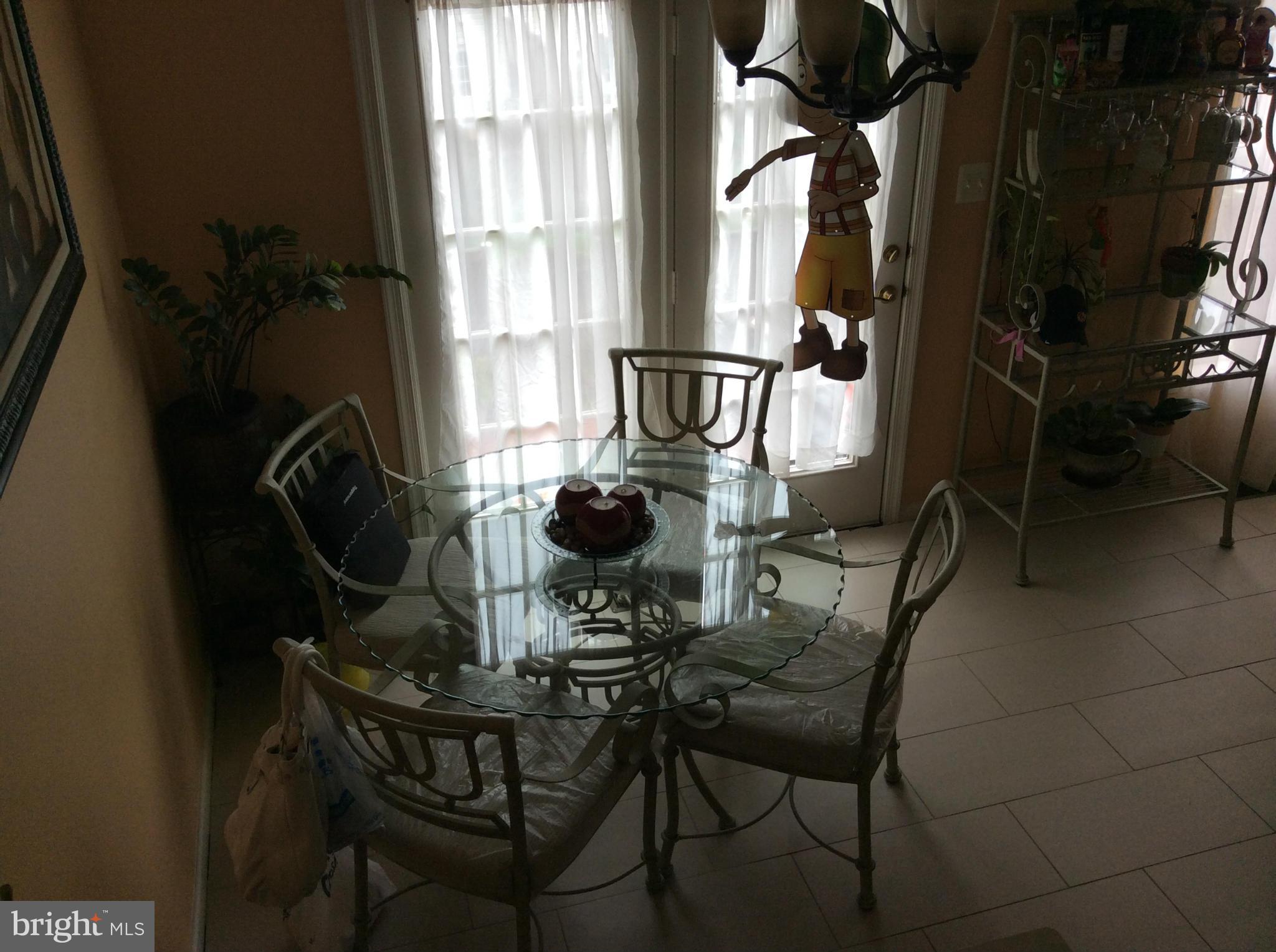 WELLINGTON/CLOVERHILL - Residential