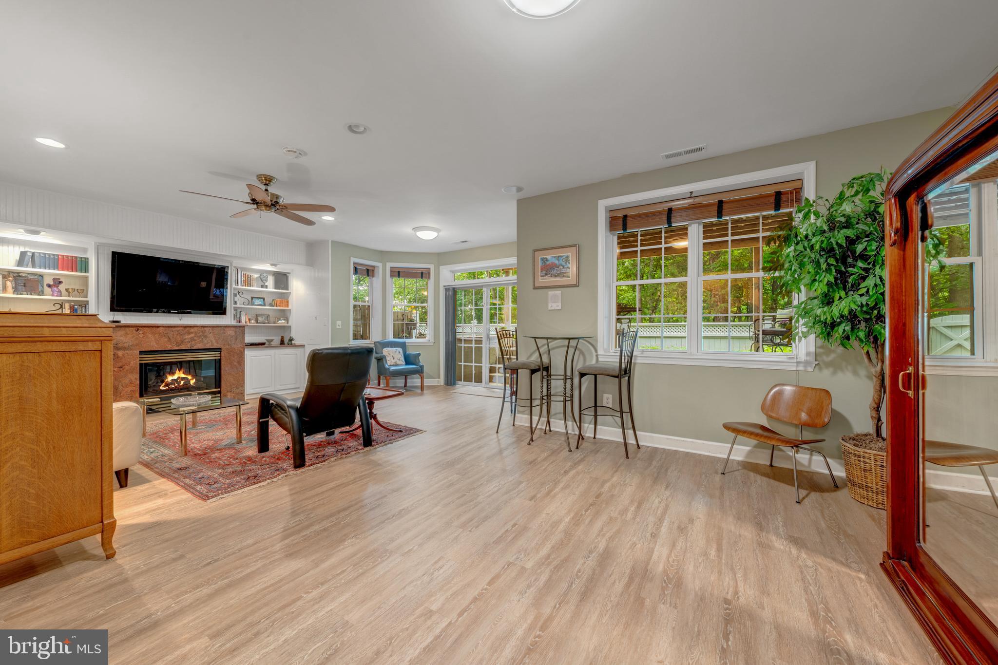 WEST MARKET - Residential