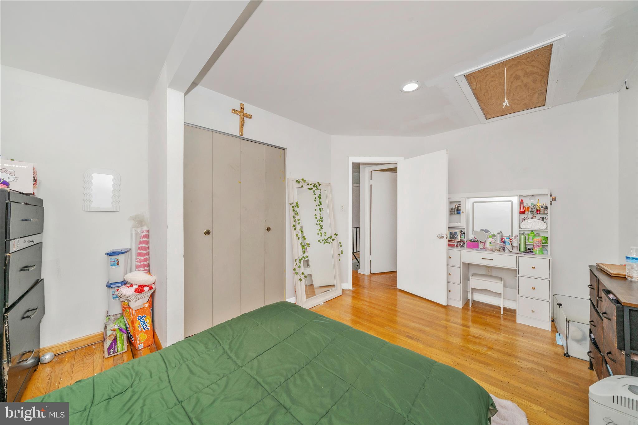 CARMODY HILLS - Residential