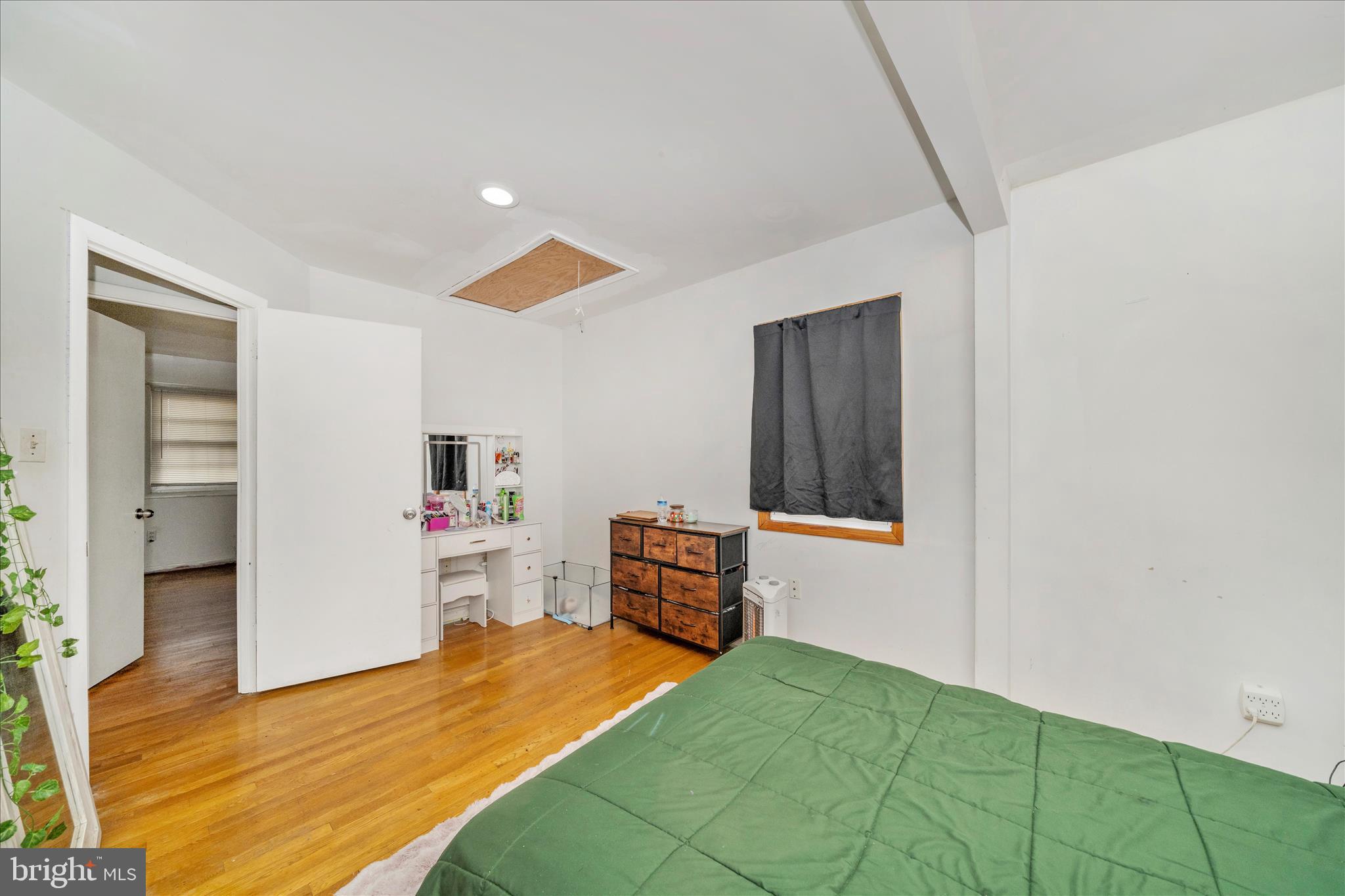 CARMODY HILLS - Residential