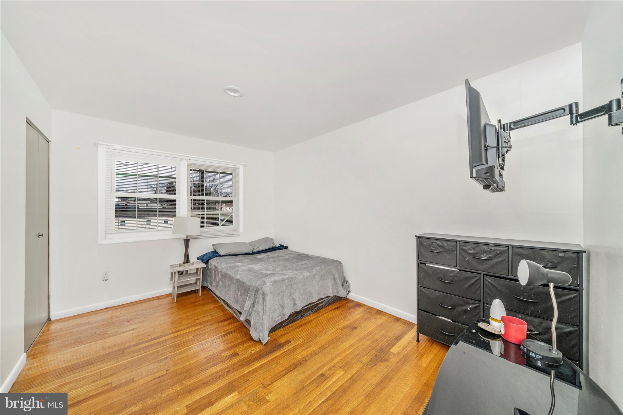 CARMODY HILLS - Residential