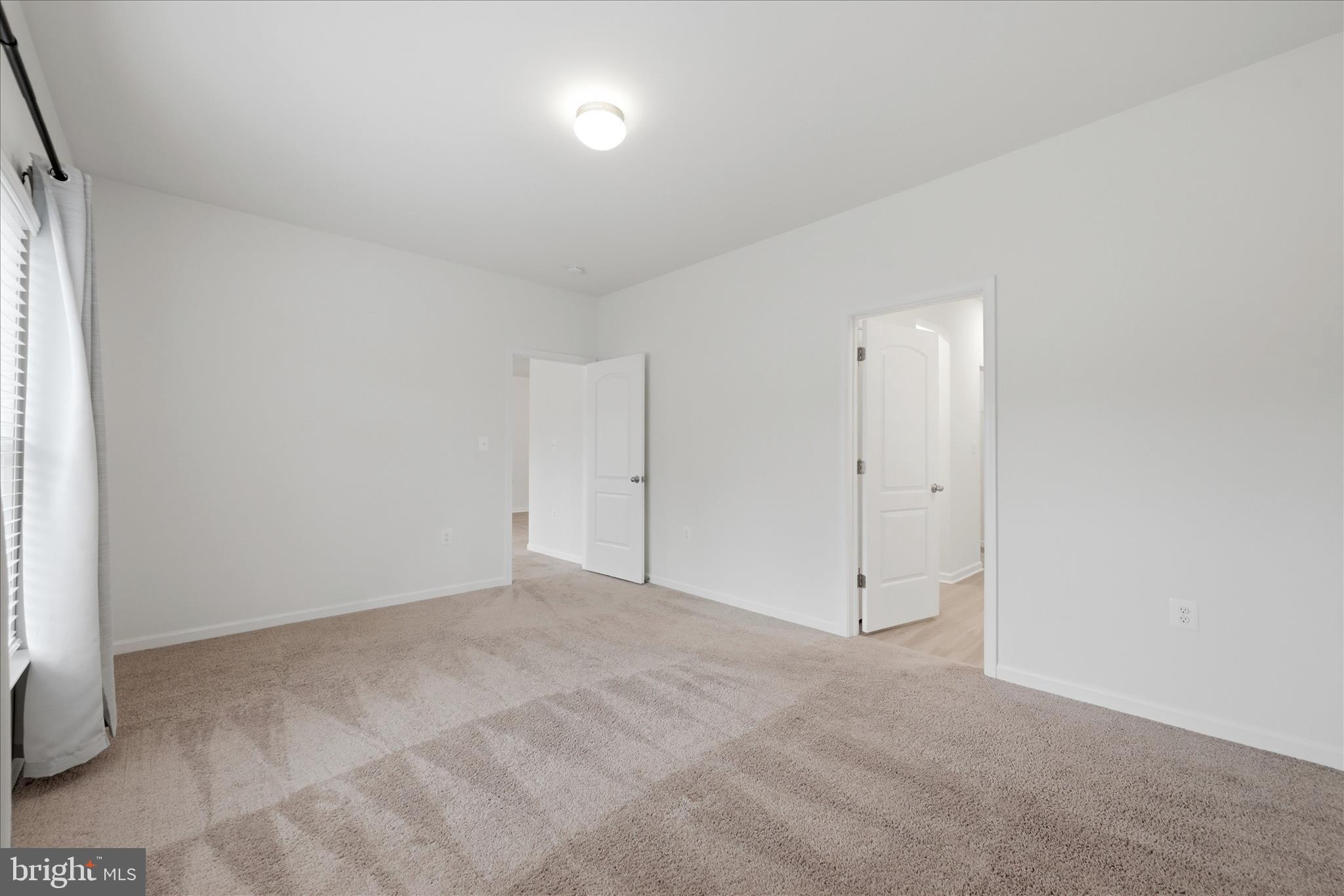 BROOKFIELD - Residential