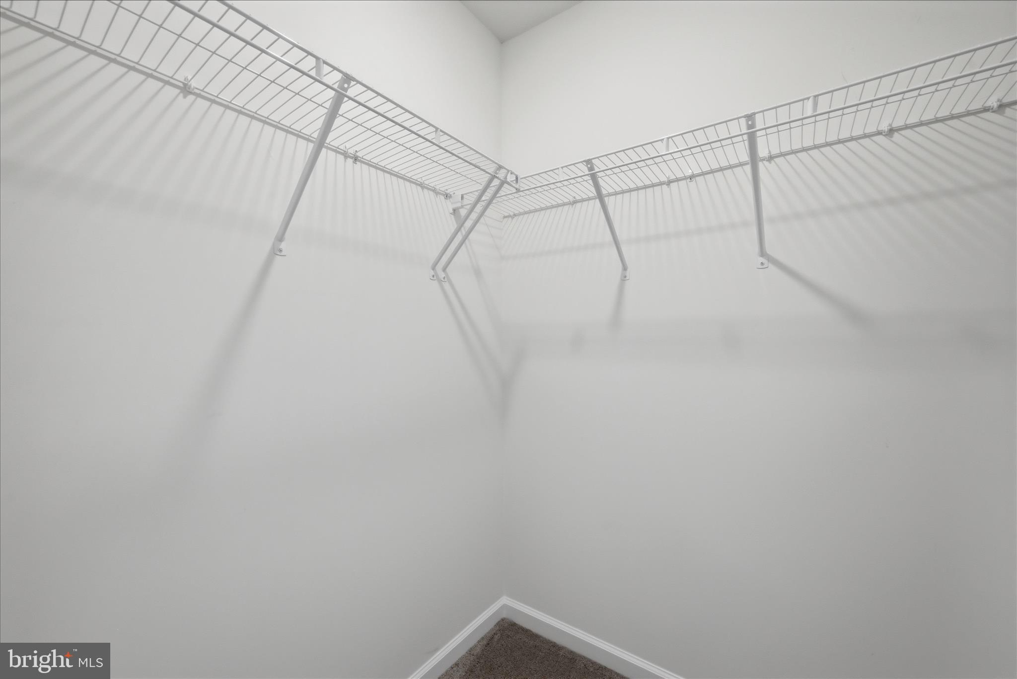 BROOKFIELD - Residential