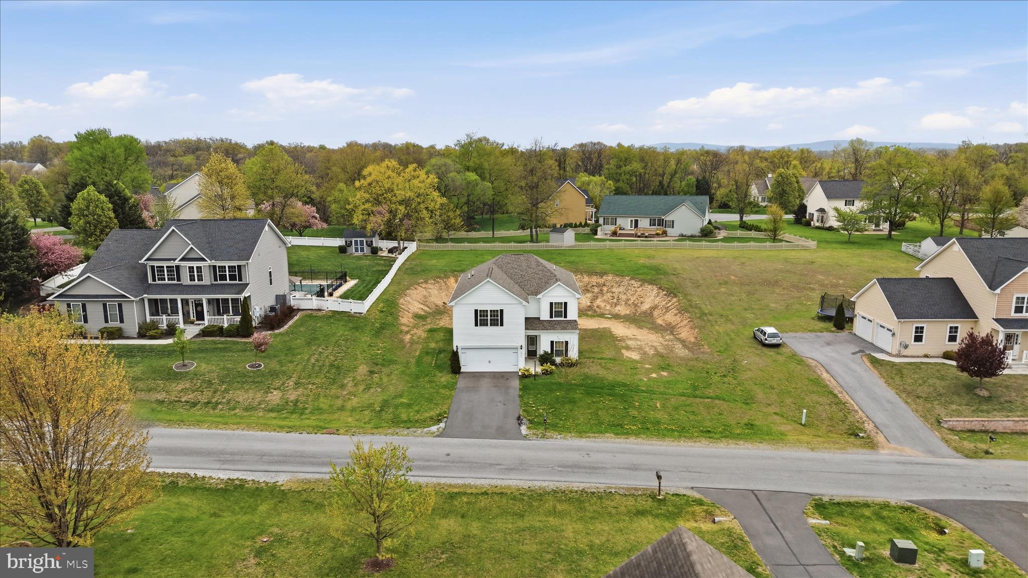 BROOKFIELD - Residential