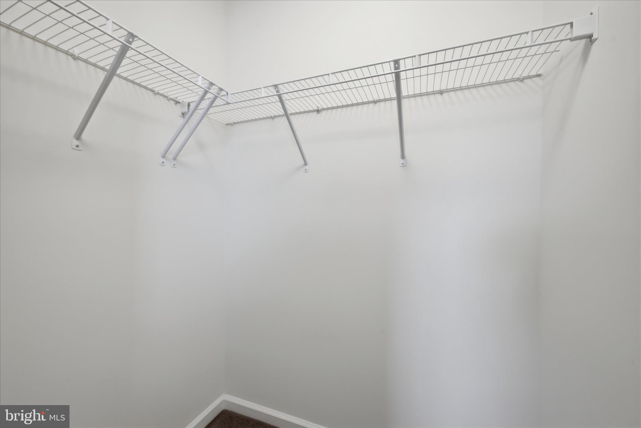 BROOKFIELD - Residential